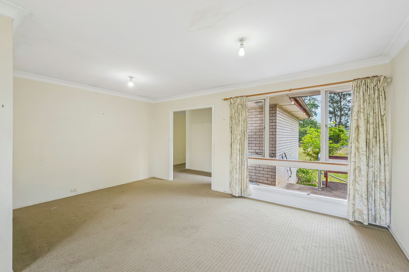 257 Hawkesbury Road,Winmalee, Winmalee - Thumbnail 2