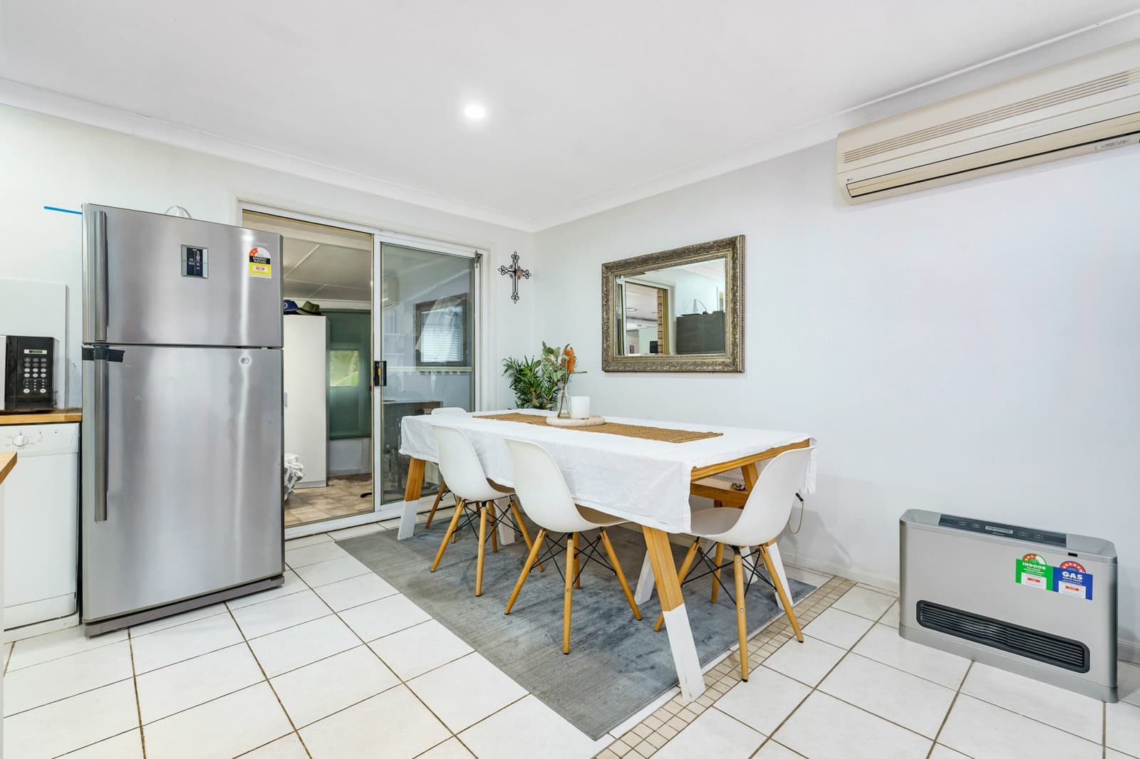 27 Maroubra Crescent,Woodbine, Woodbine - Thumbnail 8