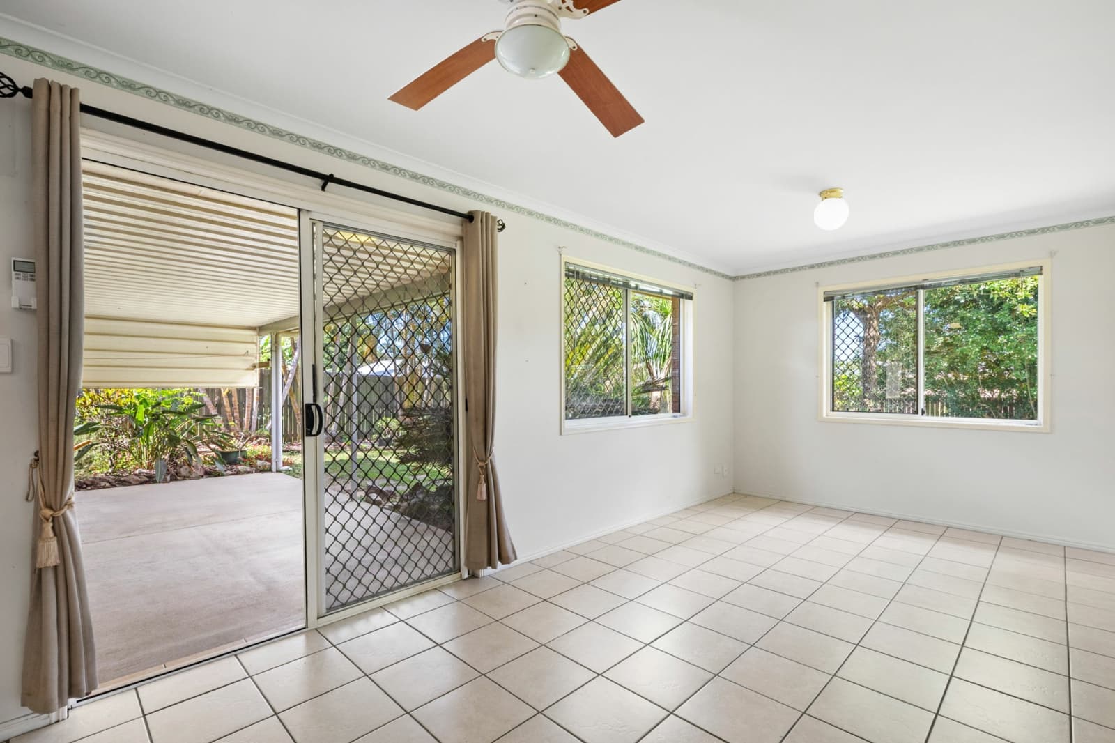 28 Chantilly Crescent,Beerwah, Beerwah - Thumbnail 2