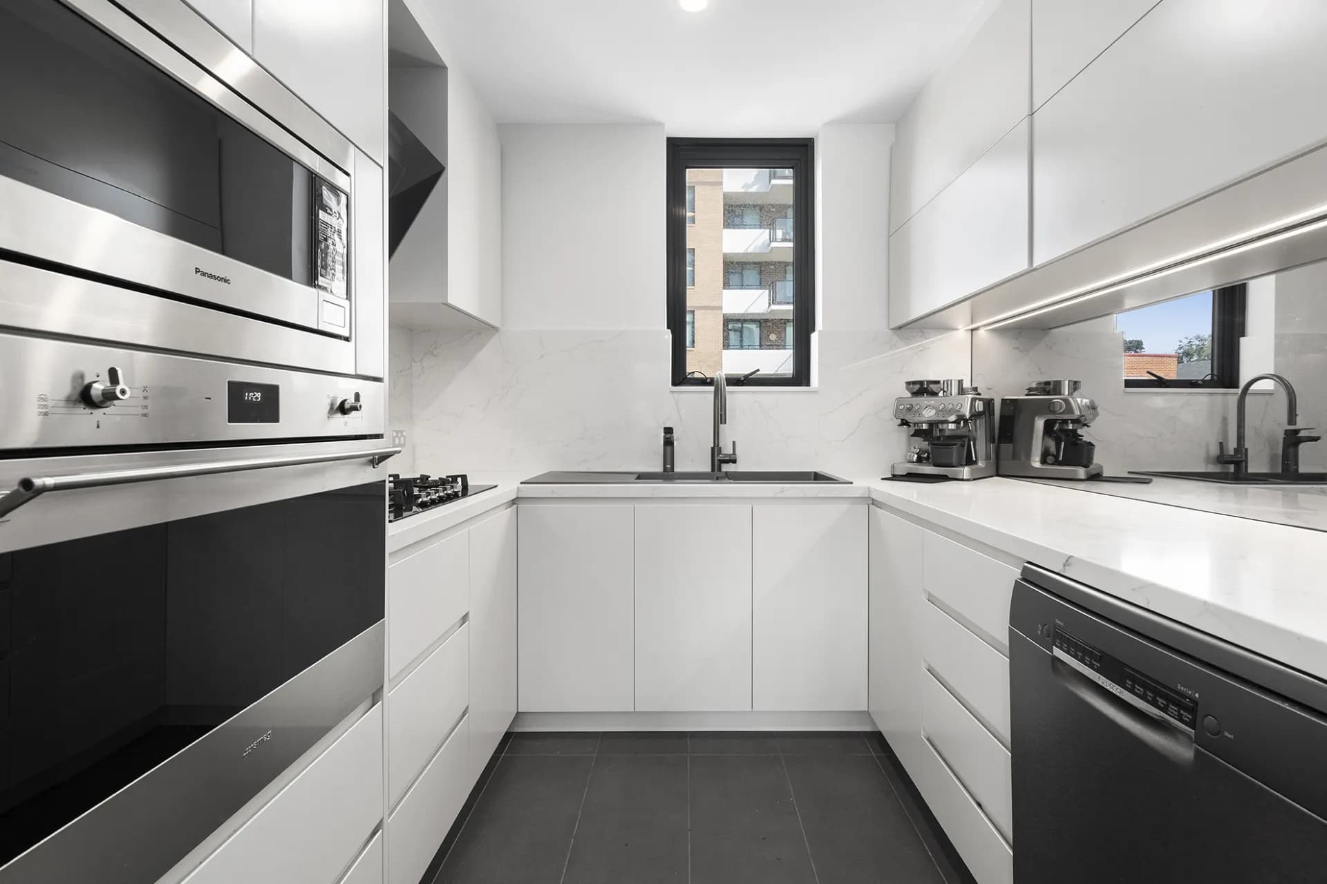 302/26 Cadigal Avenue, Pyrmont - Thumbnail 6