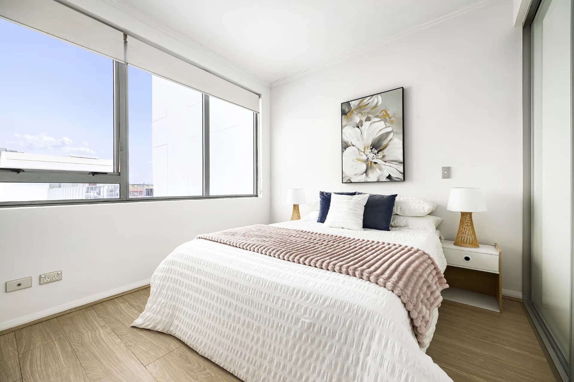 806/80 Ebley Street, Bondi Junction., Bondi Junction - Thumbnail 4