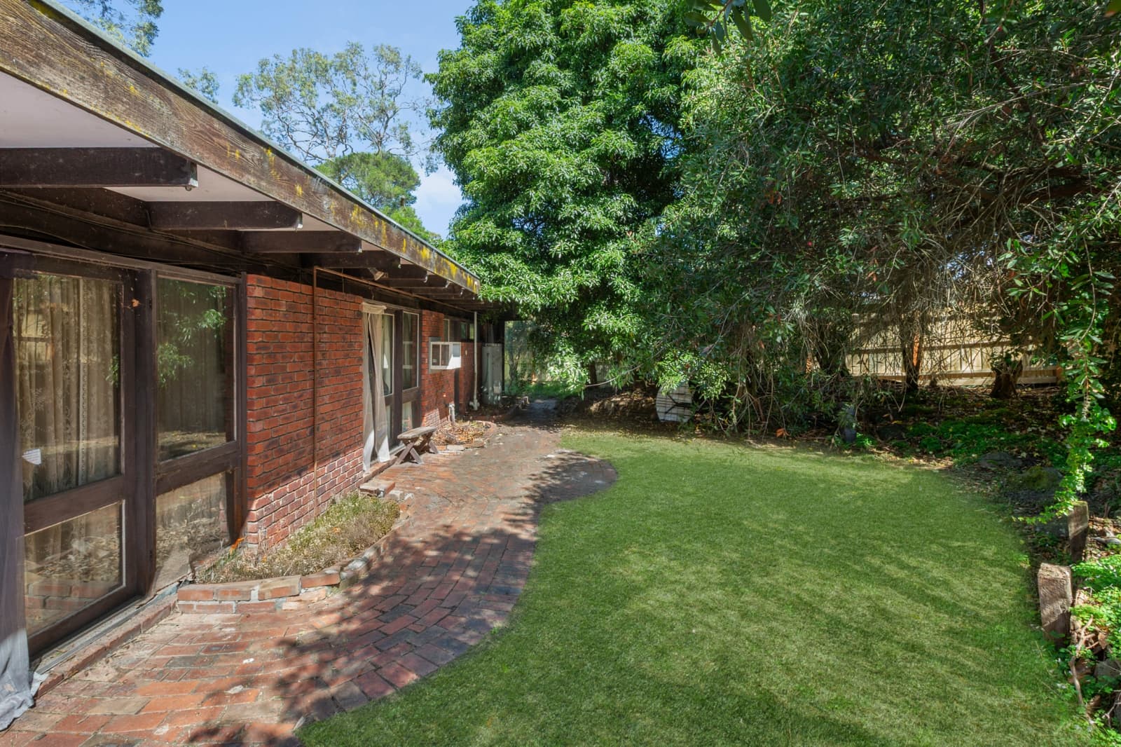 5-7 Cutts Avenue,Croydon, Croydon - Thumbnail 6