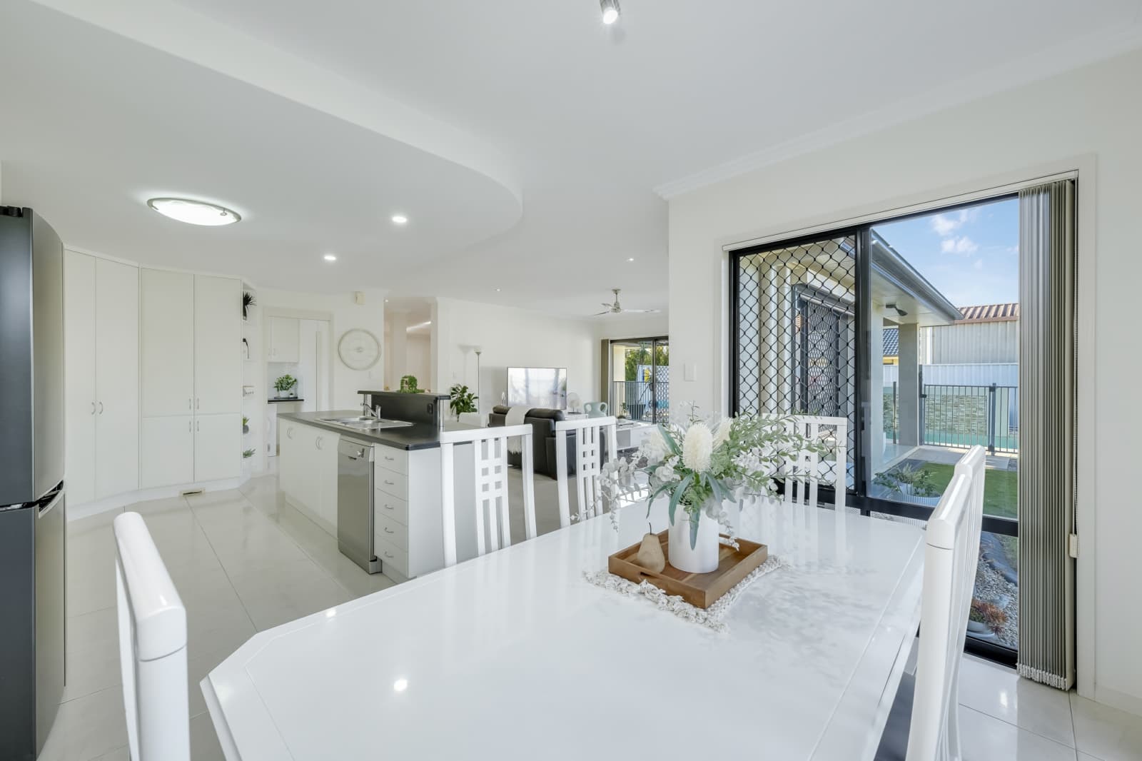 42 Lakeview Drive,Bundaberg North, Bundaberg North - Thumbnail 3