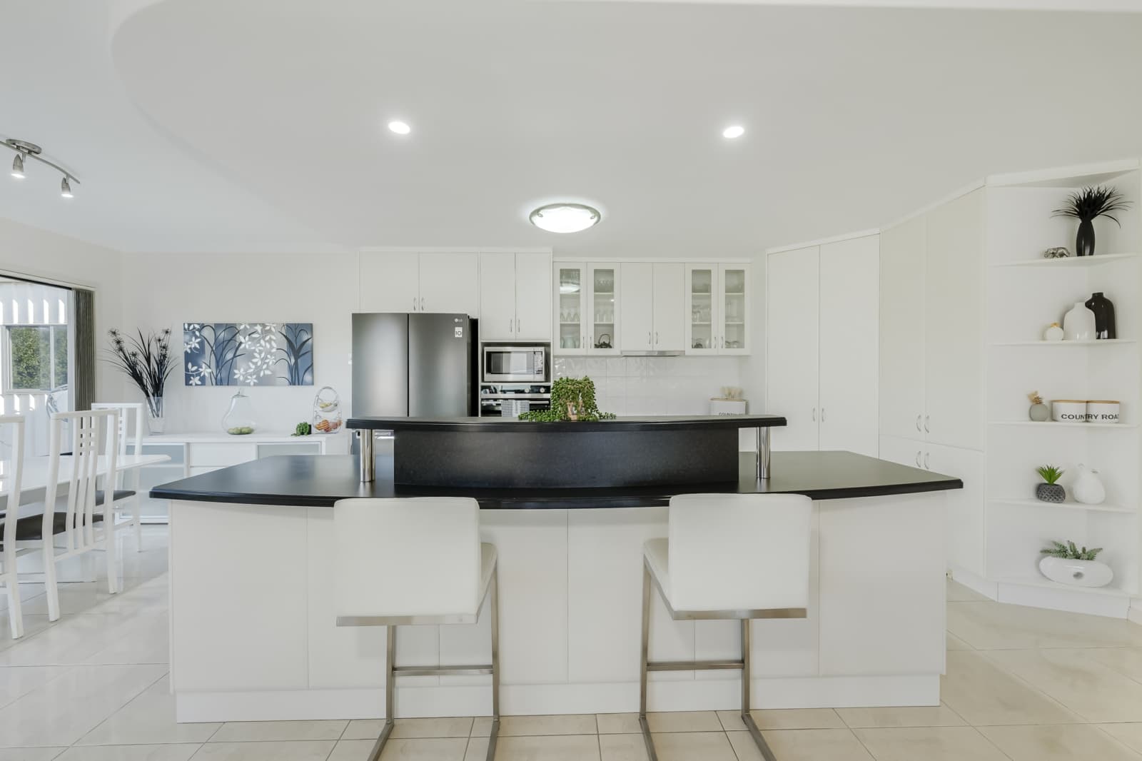 42 Lakeview Drive,Bundaberg North, Bundaberg North - Thumbnail 4