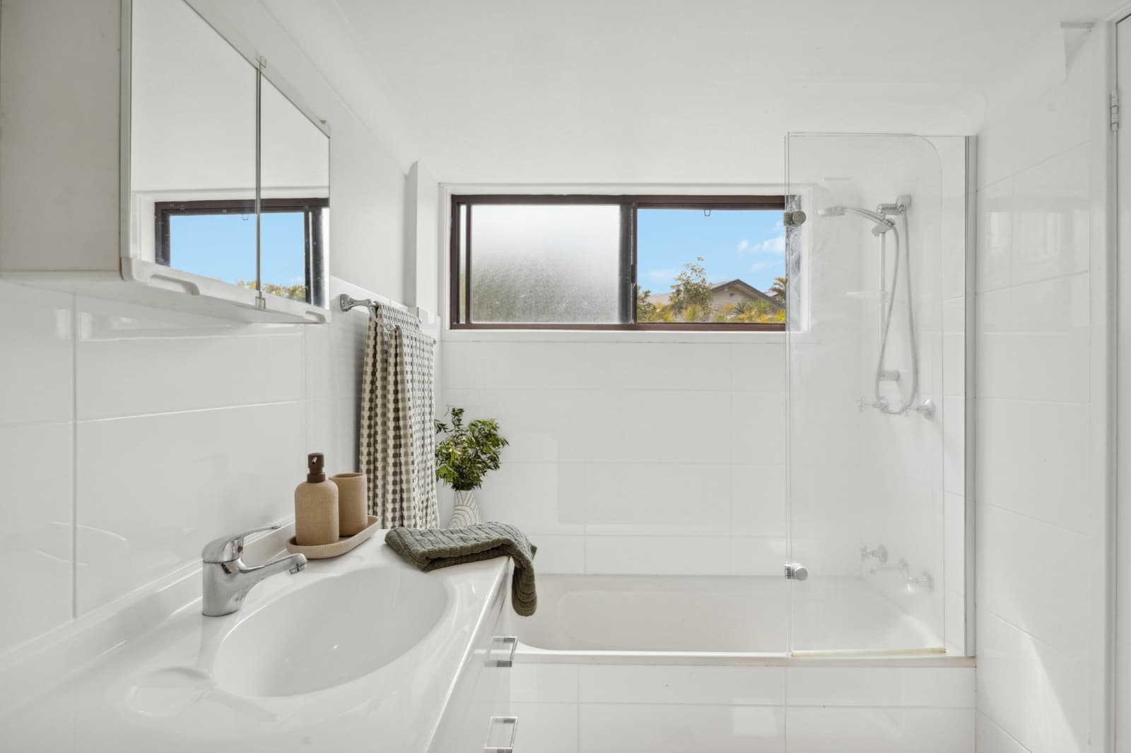 94 Aloha Drive,Chittaway Bay, Chittaway Bay - Thumbnail 6