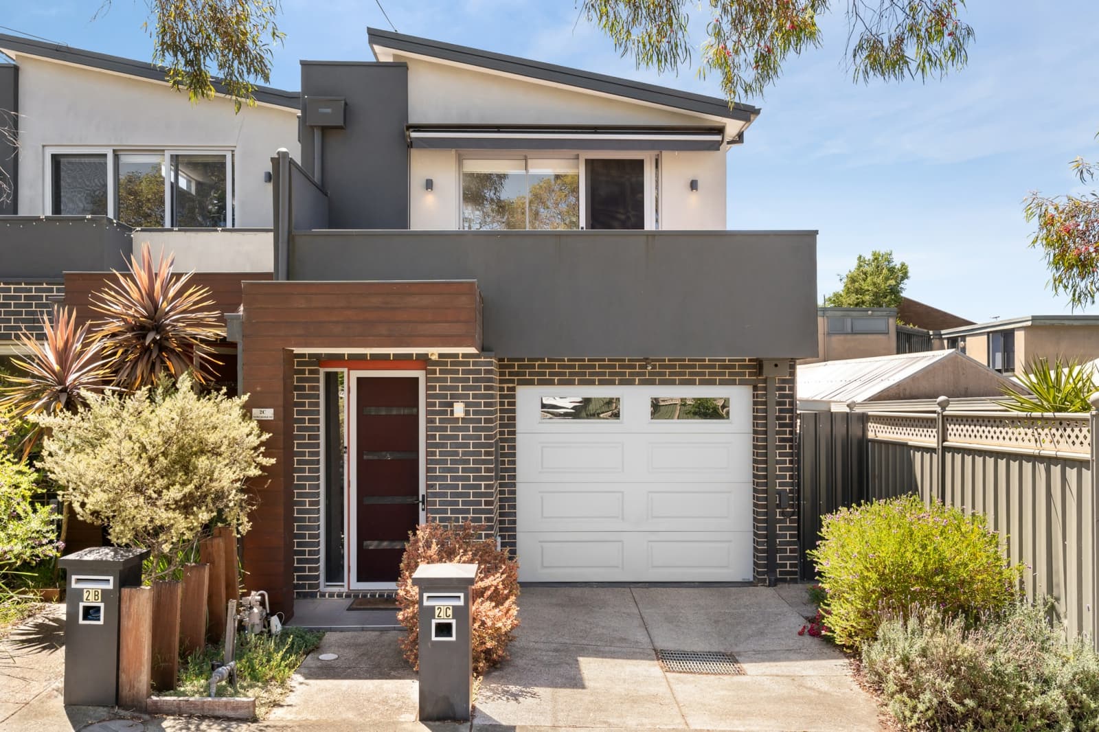 2C Newcastle Street,Thornbury, Thornbury - Image 1