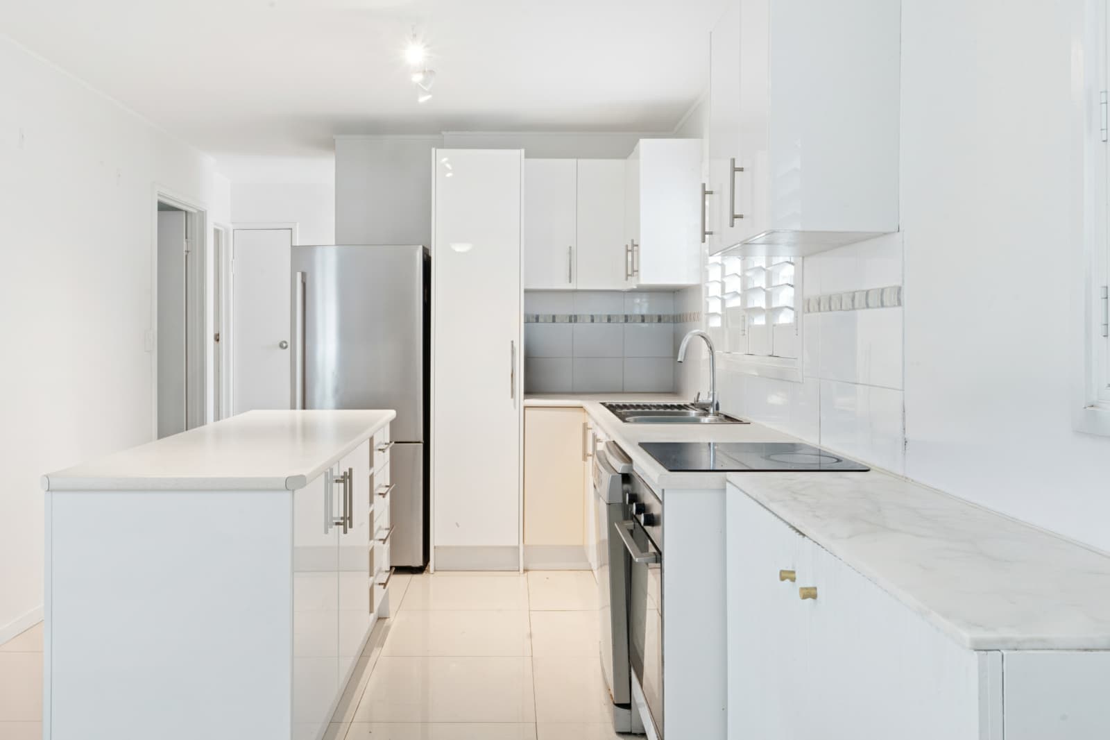 1/42 Tamborine Street,Mermaid Beach, Mermaid Beach - Thumbnail 4