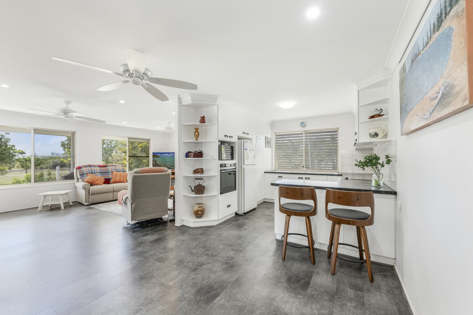 21 Pacific Boulevard,Moore Park Beach, Moore Park Beach - Thumbnail 8