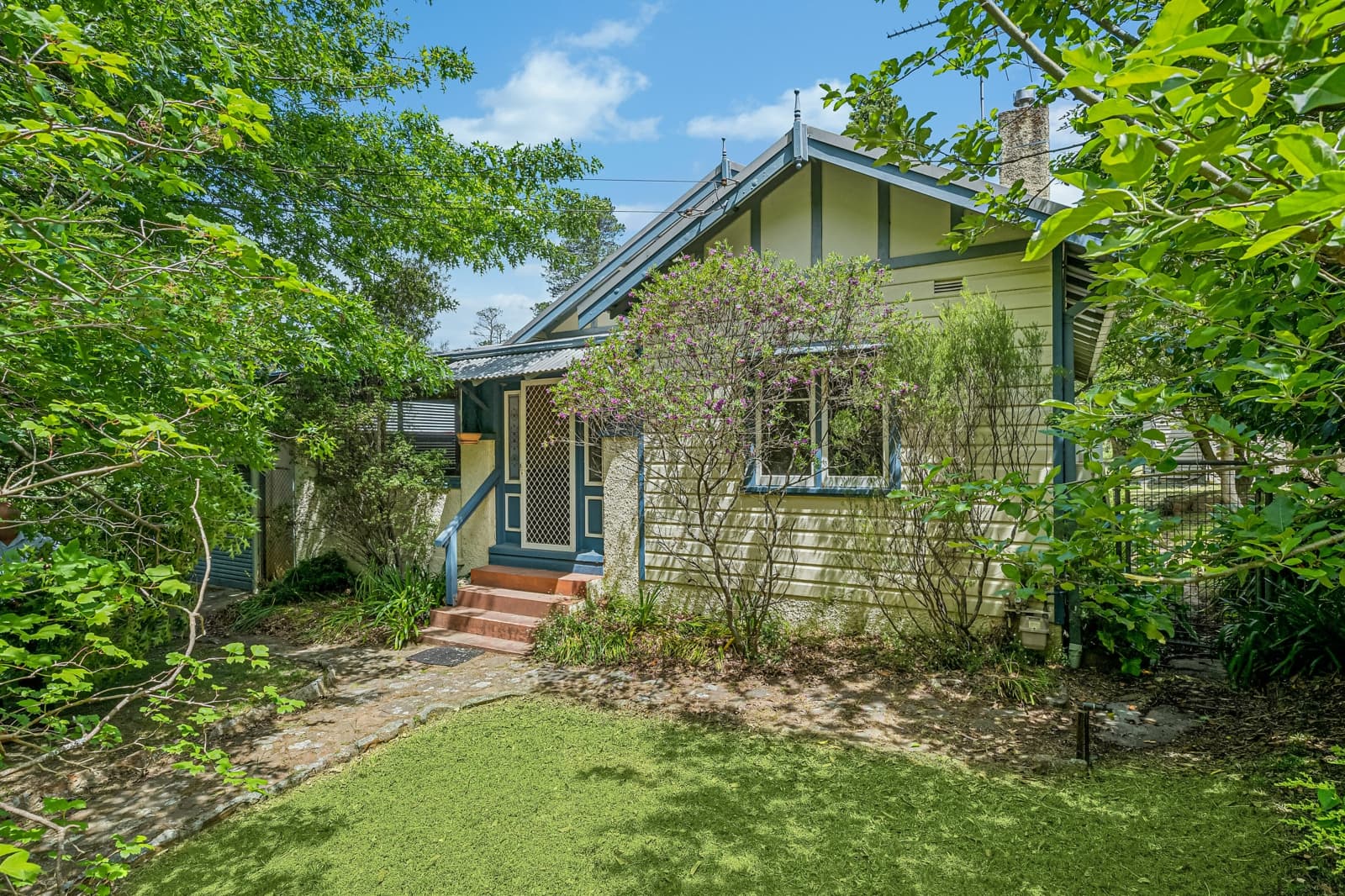 14 Sinclair Crescent,Wentworth Falls, Wentworth Falls - Image 1