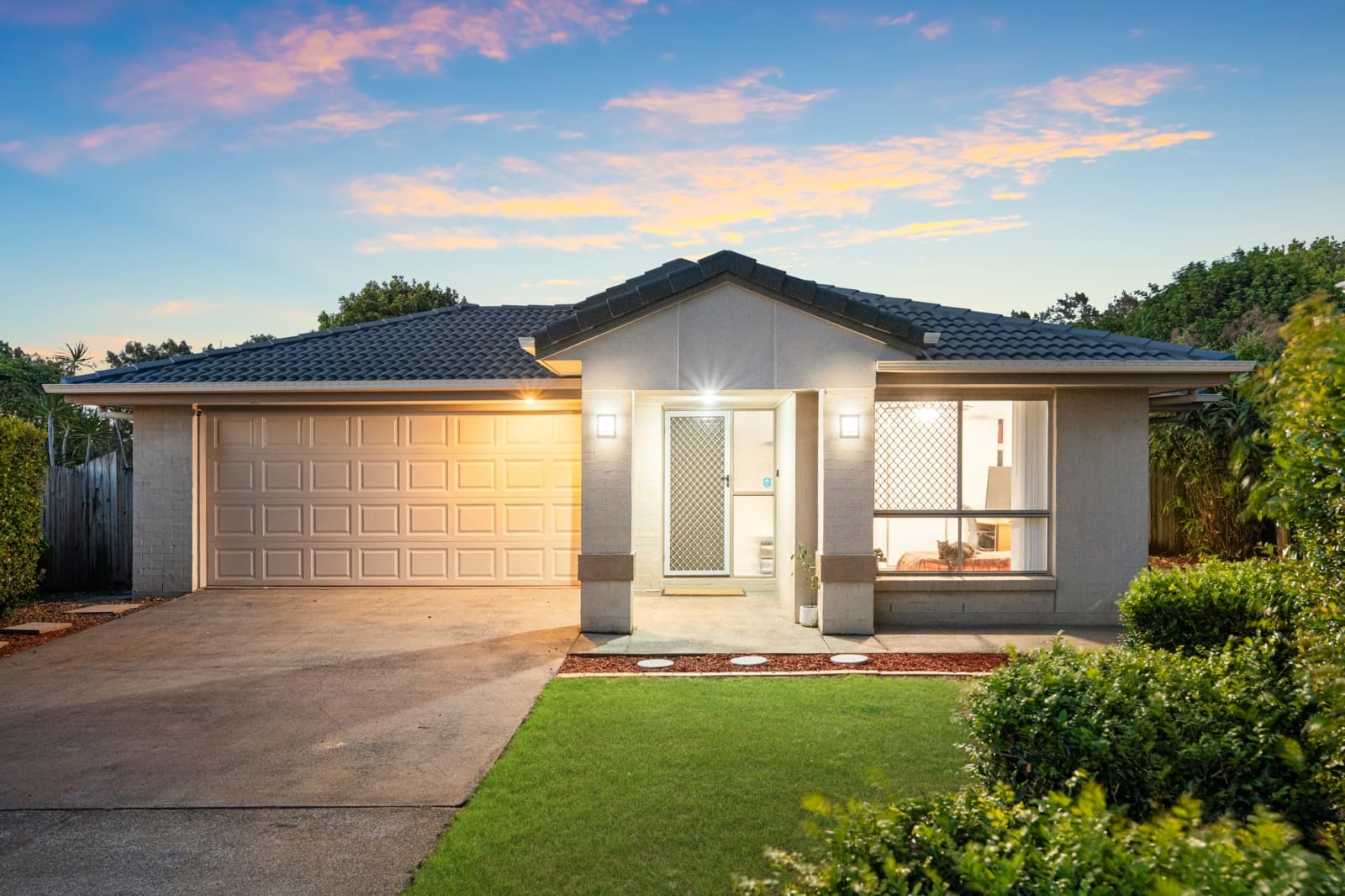 14 Whitsunday Place,Redland Bay, Redland Bay - Image 1