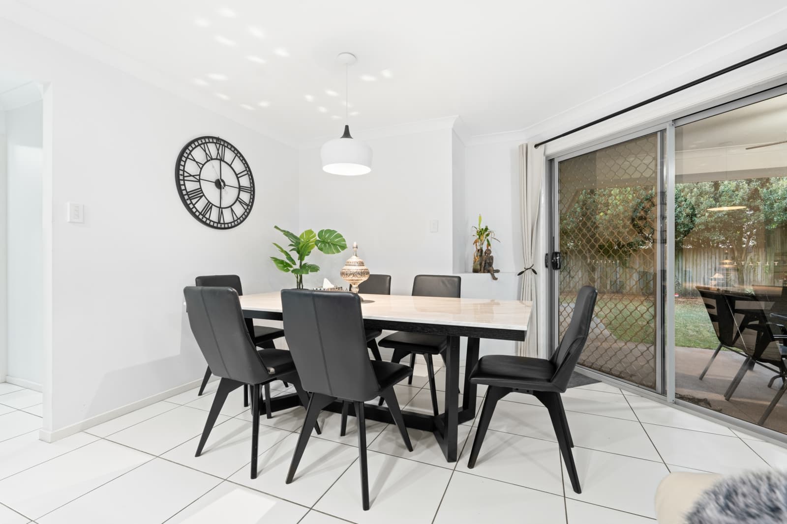 14 Whitsunday Place,Redland Bay, Redland Bay - Thumbnail 6