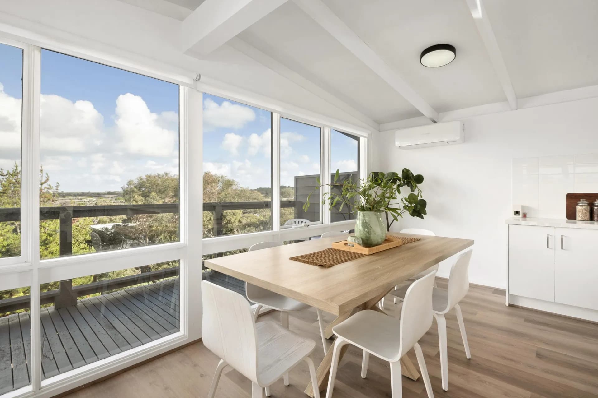 16 Ridley  Street, Blairgowrie, VIC, Blairgowrie - Thumbnail 4