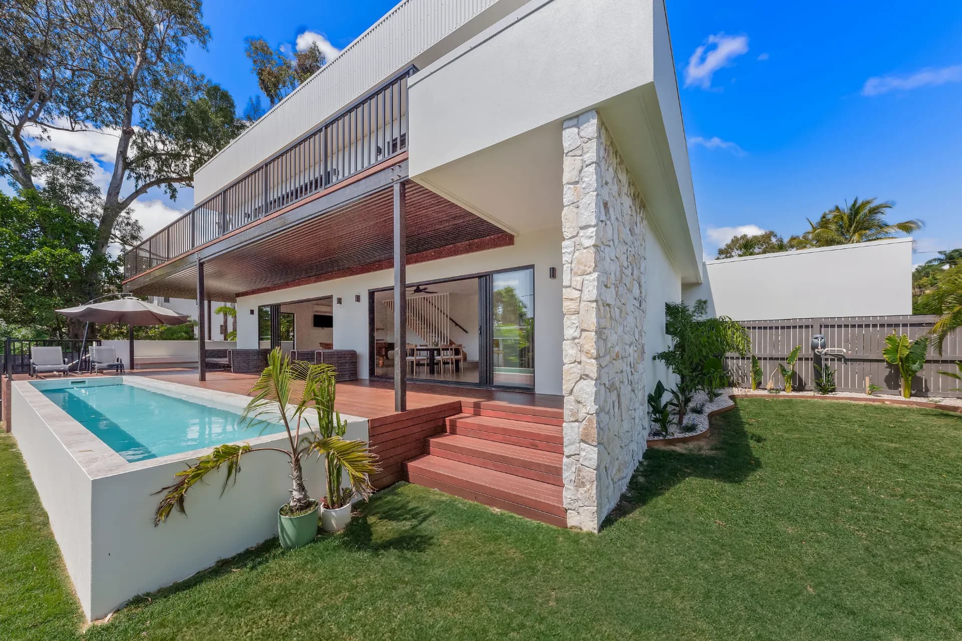 7 Pleasant Drive, Cannonvale, QLD, Cannonvale - Thumbnail 2