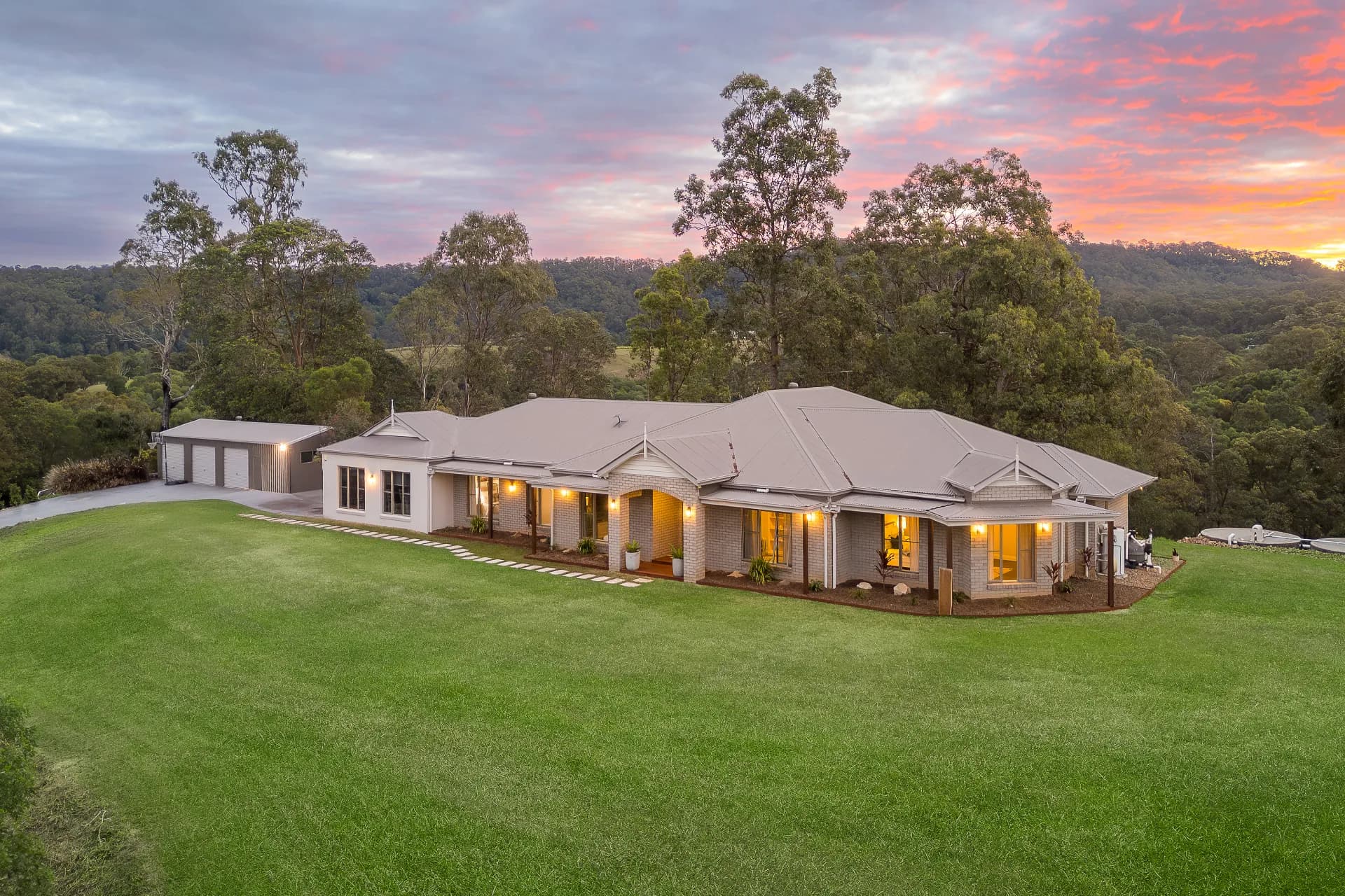 28-32 McCausland Court, Clear Mountain., Clear Mountain - Image 1
