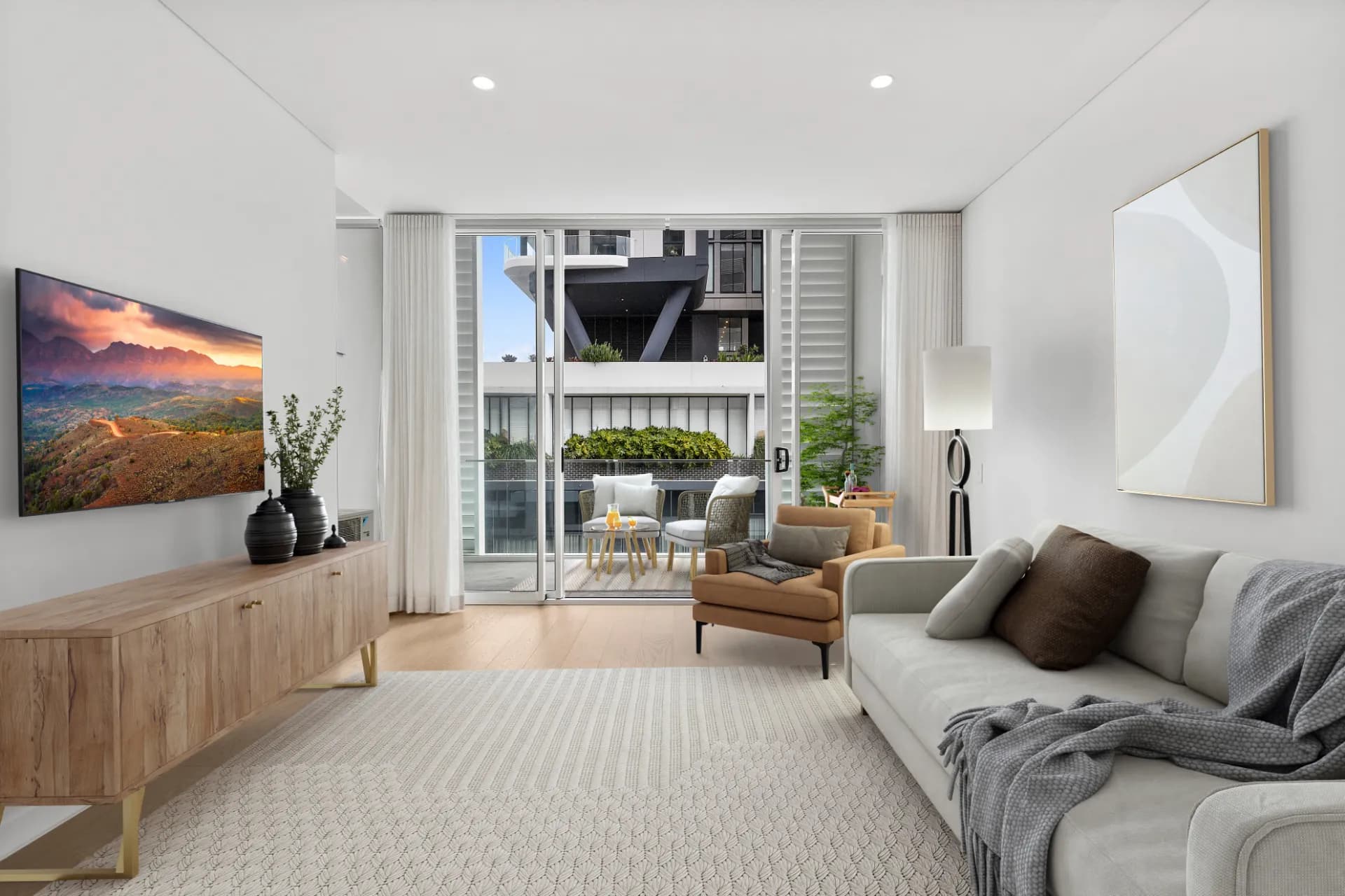 111/26 Young Street, Wollongong - Thumbnail 3