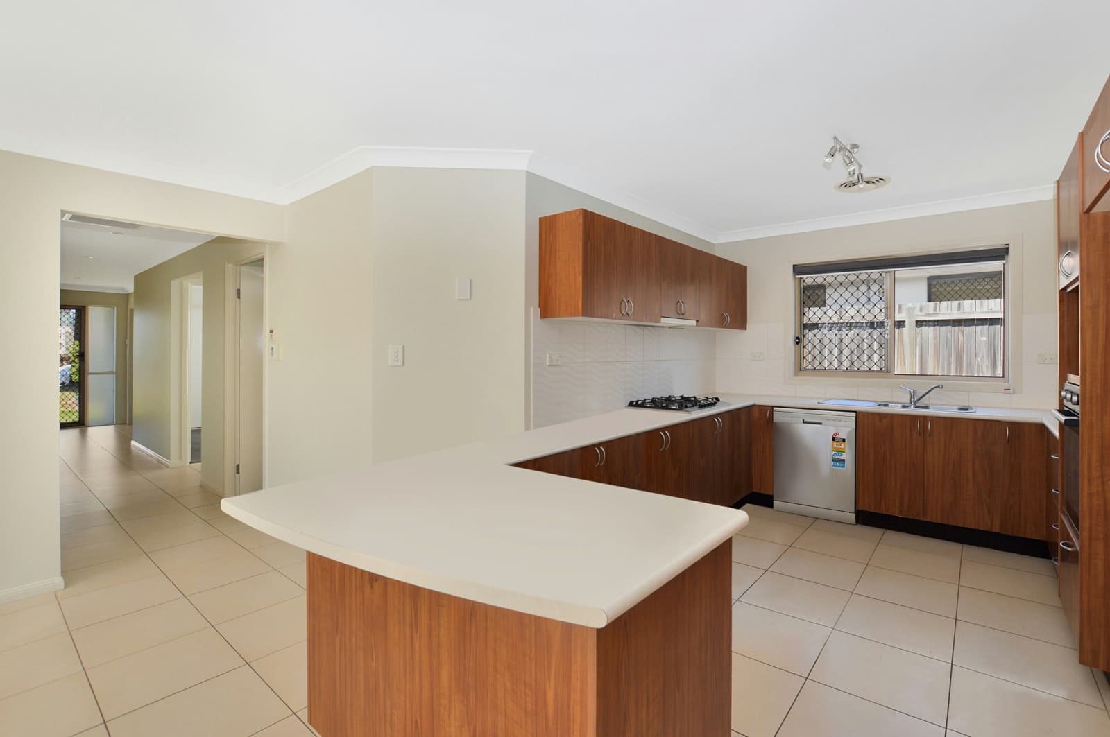 26 Treetops Avenue,Springfield Lakes, Springfield Lakes - Thumbnail 2