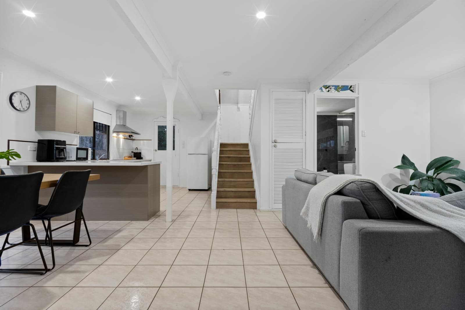 62 MacDonnell Road,Tamborine Mountain, Tamborine Mountain - Thumbnail 2