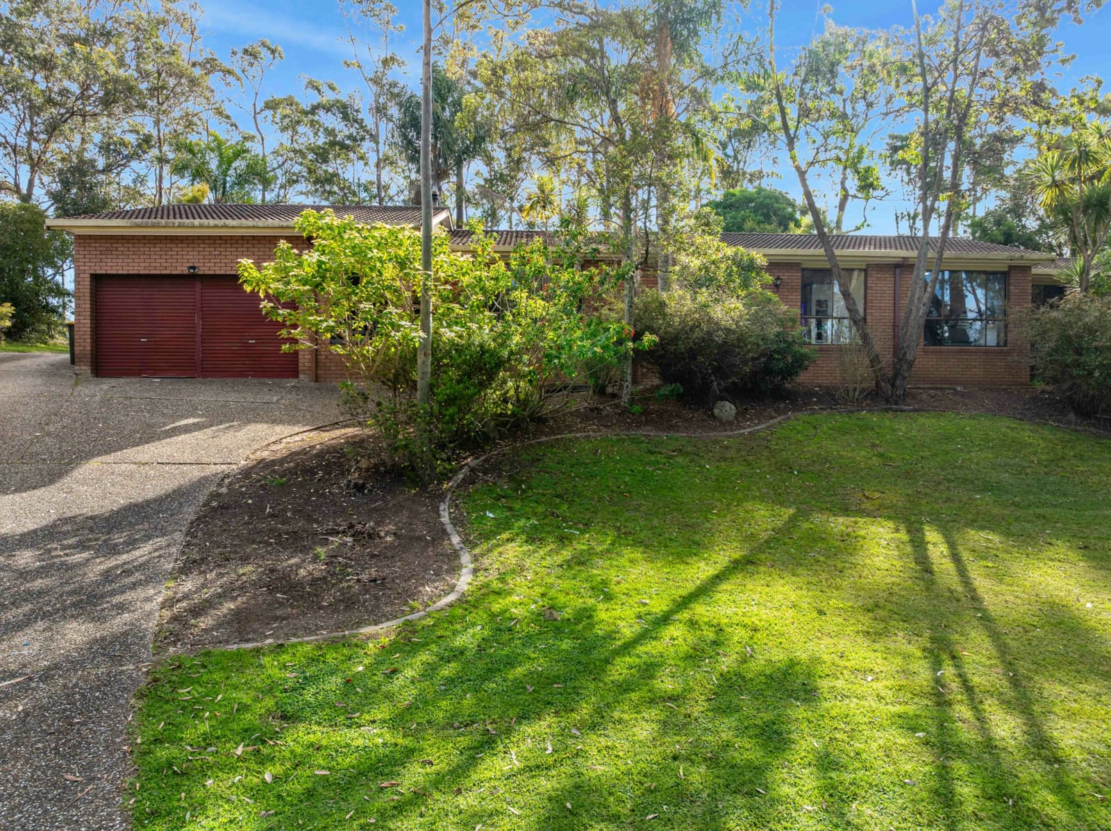62 Cook Avenue,Surf Beach, Surf Beach - Thumbnail 2