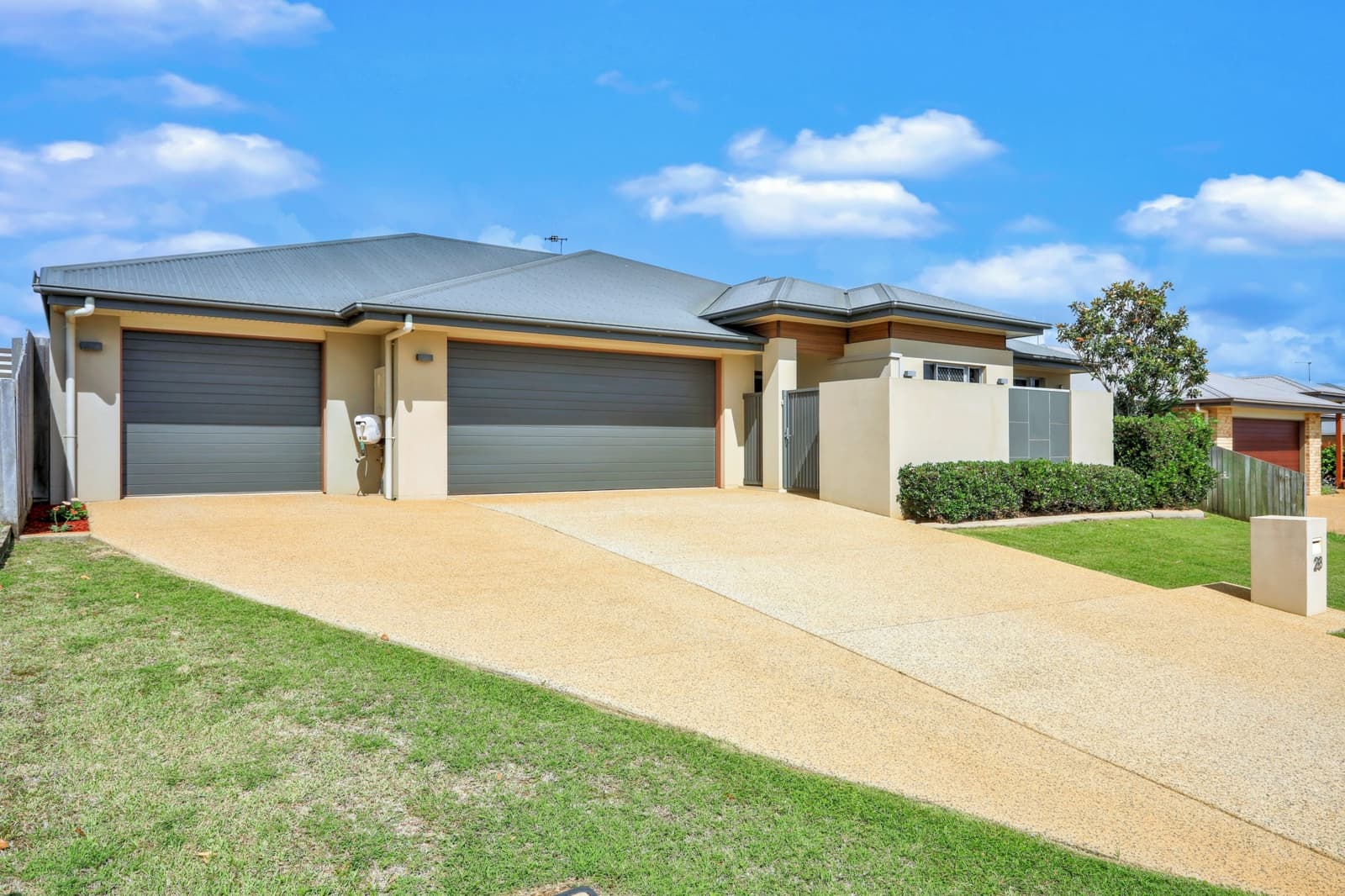 28 Belle Eden Drive,Ashfield, Ashfield - Thumbnail 2