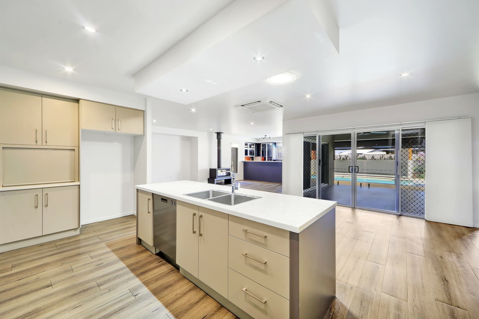 28 Belle Eden Drive,Ashfield, Ashfield - Thumbnail 5