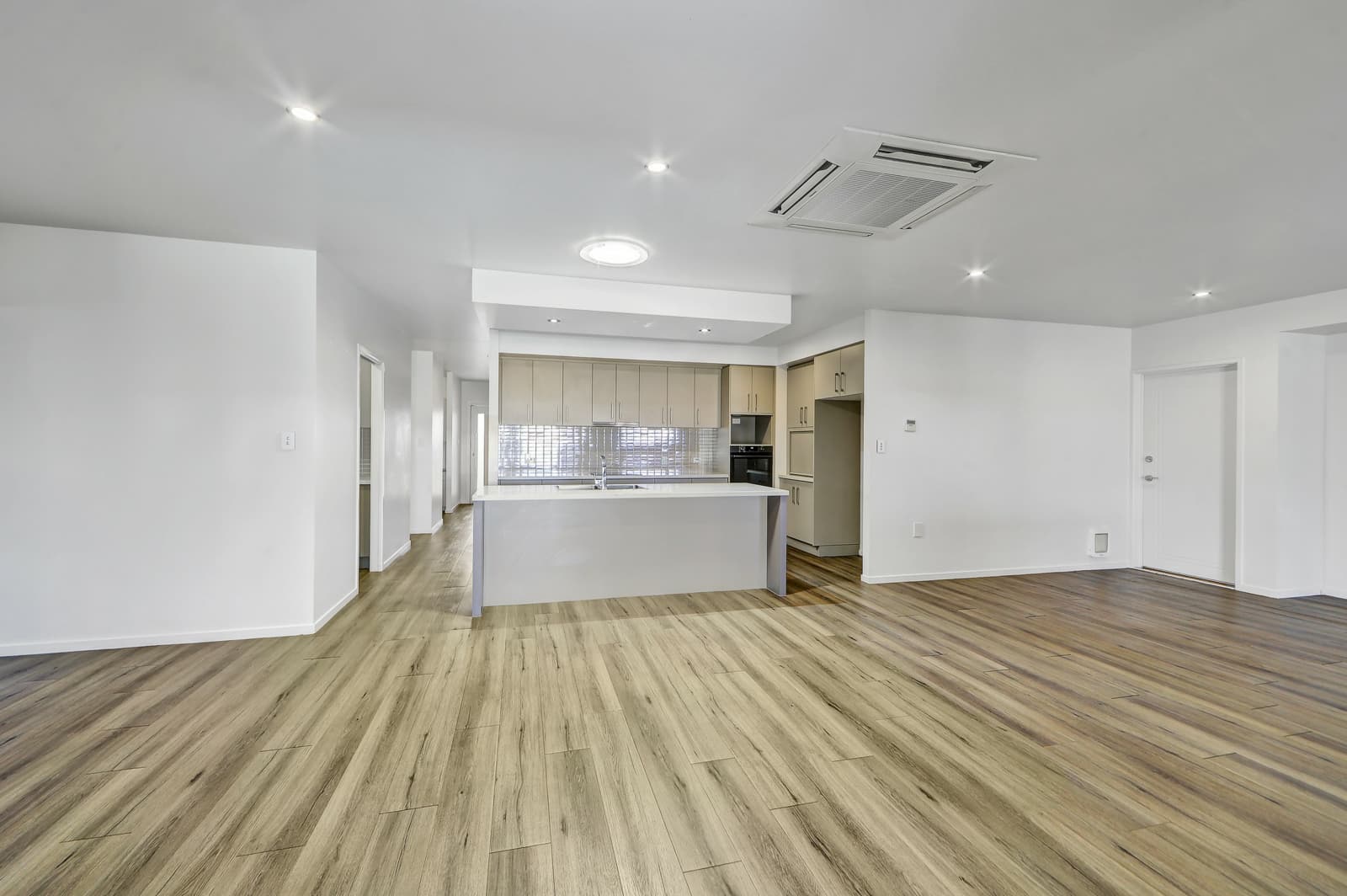 28 Belle Eden Drive,Ashfield, Ashfield - Thumbnail 8