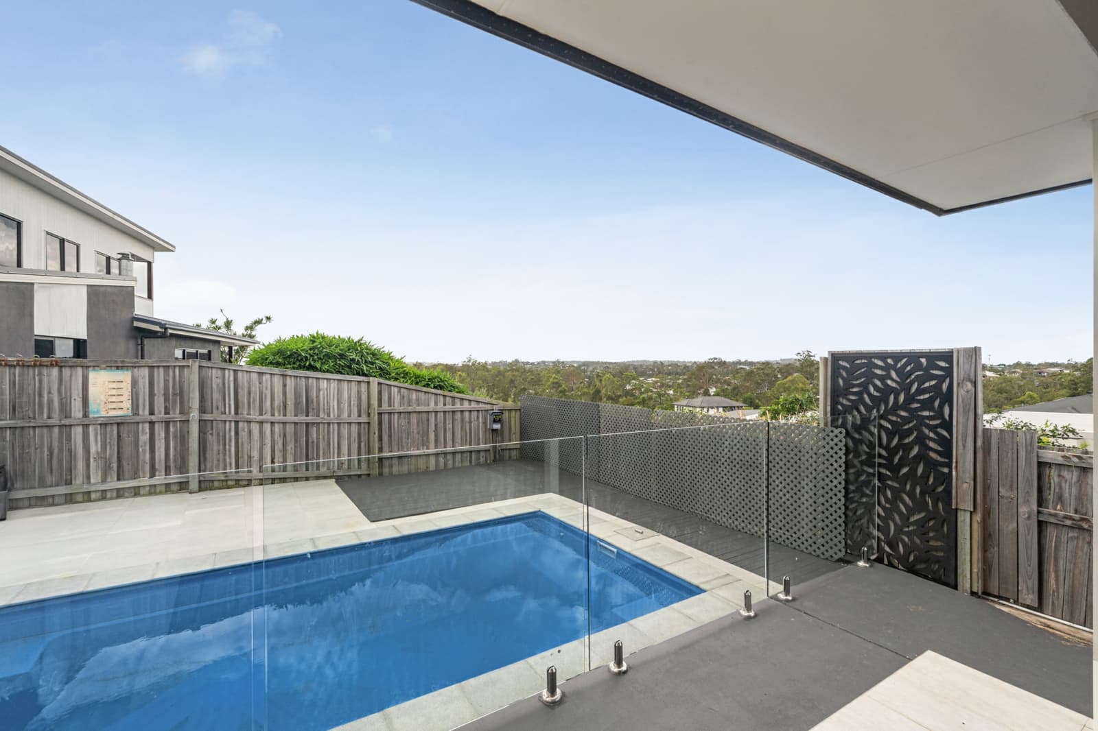 18 Oxenham Circuit,Augustine Heights, Augustine Heights - Image 1