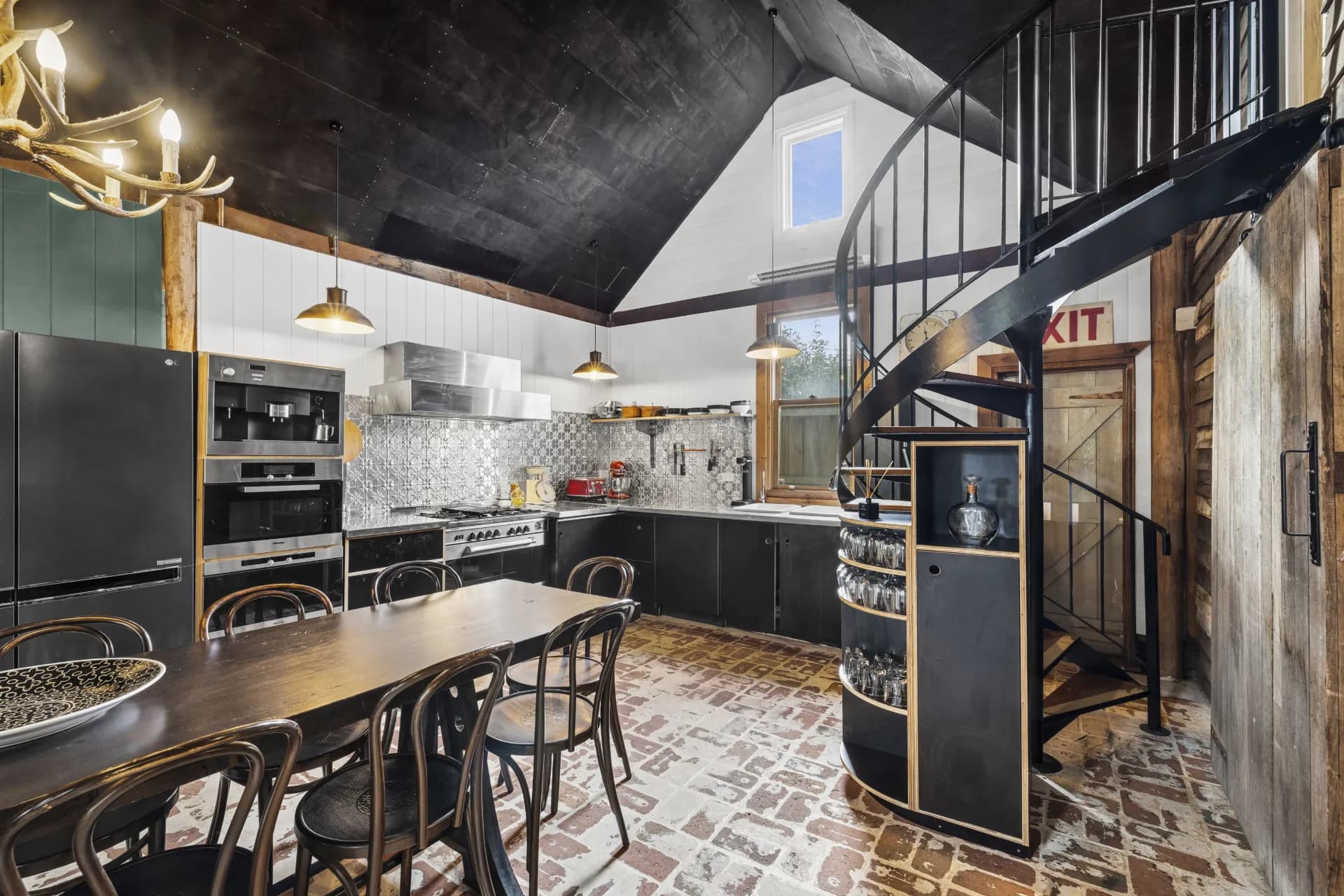 29 Table Hill Road, Daylesford, VIC, Daylesford - Thumbnail 5