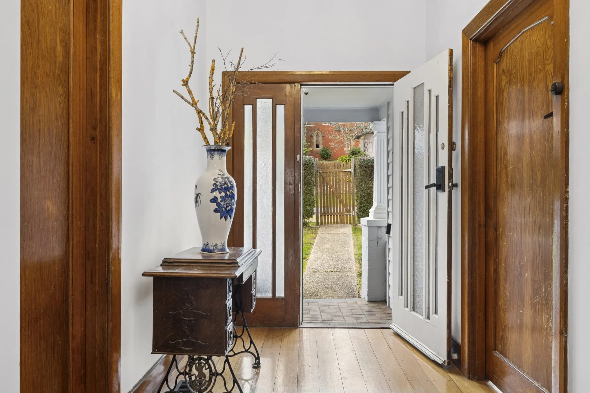 20 Camp Street, Daylesford, VIC, Daylesford - Thumbnail 2
