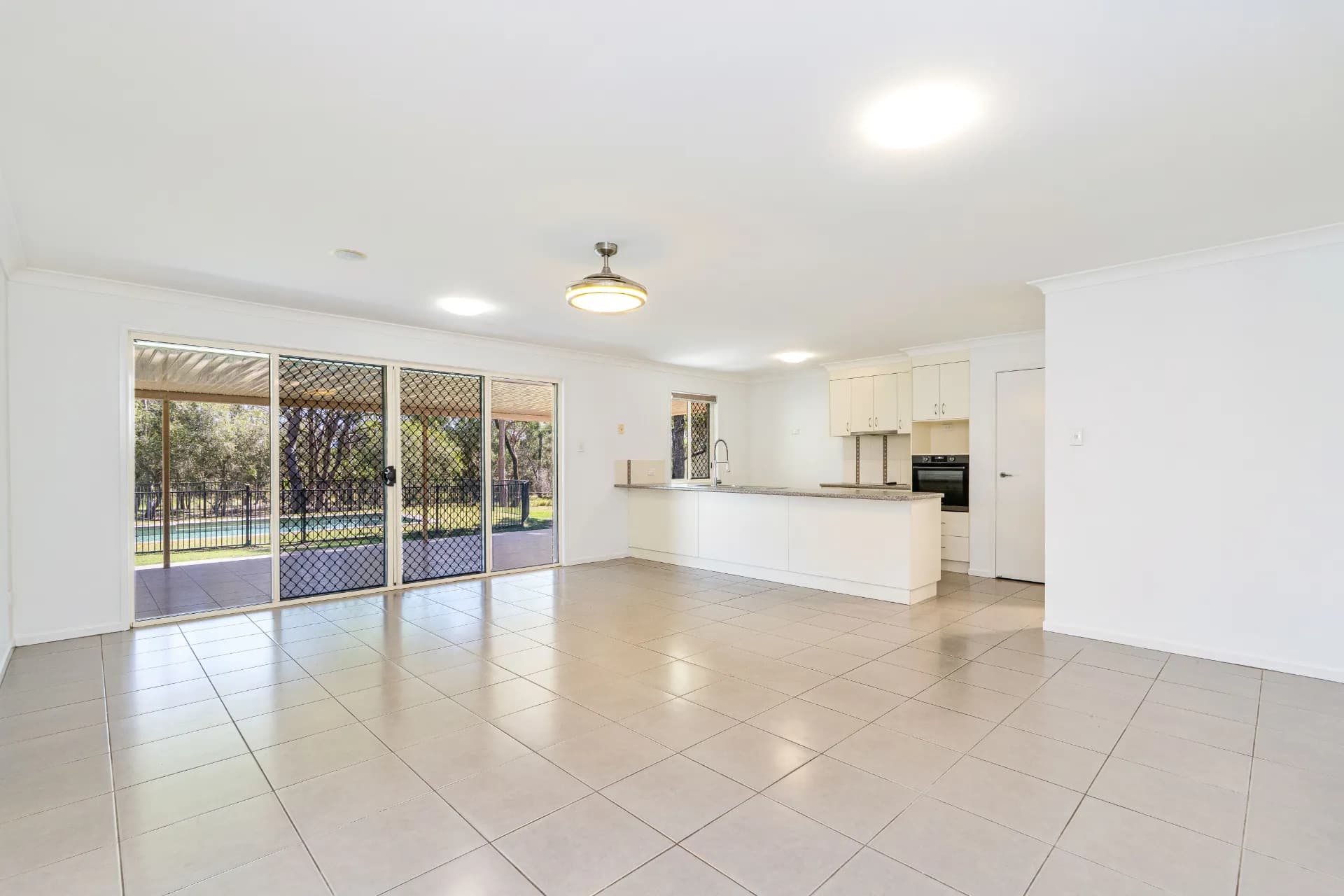 53 Georgia Way, Oakhurst., Oakhurst - Thumbnail 8