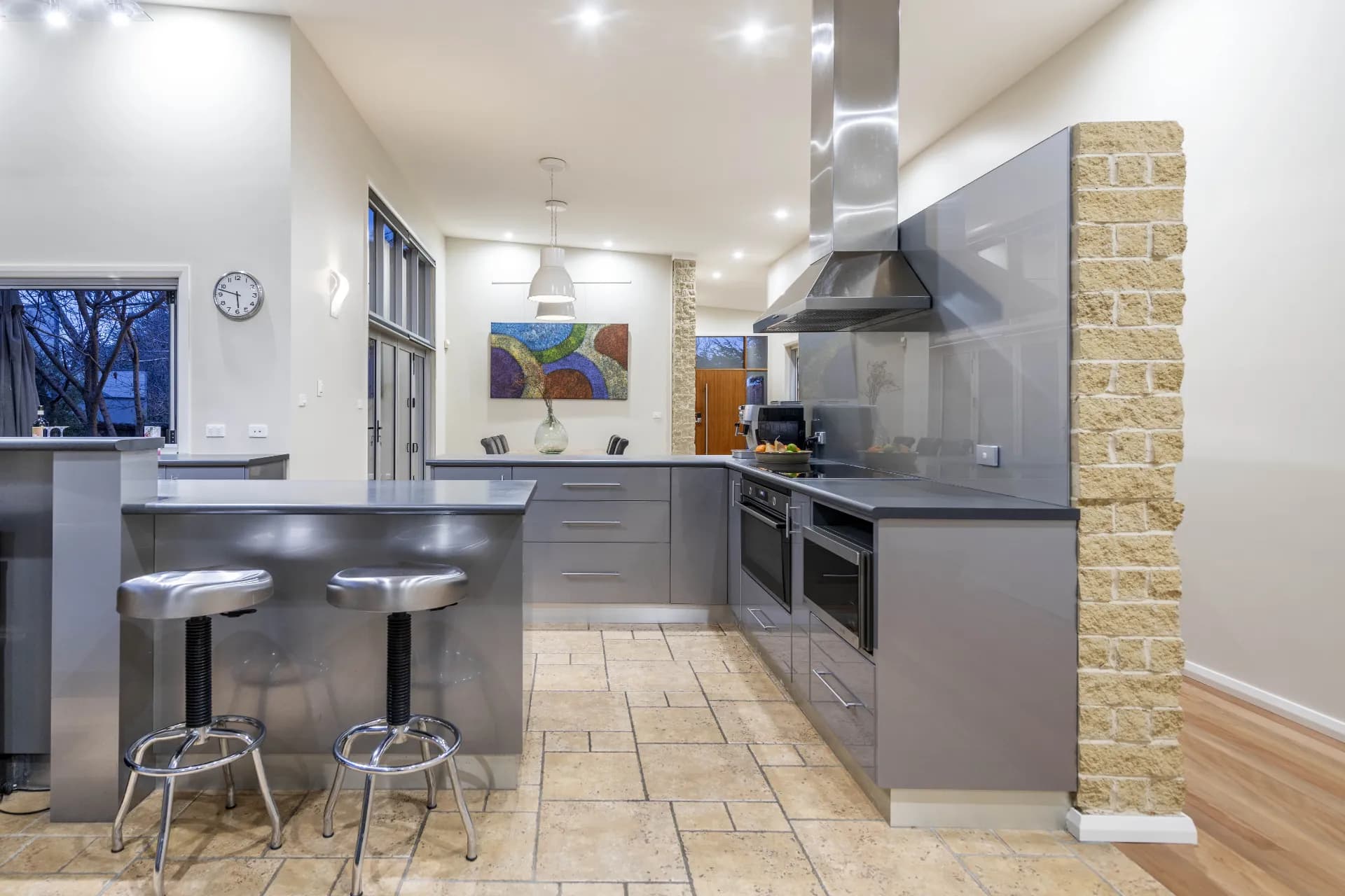 31 Novar Street, Yarralumla - Thumbnail 5