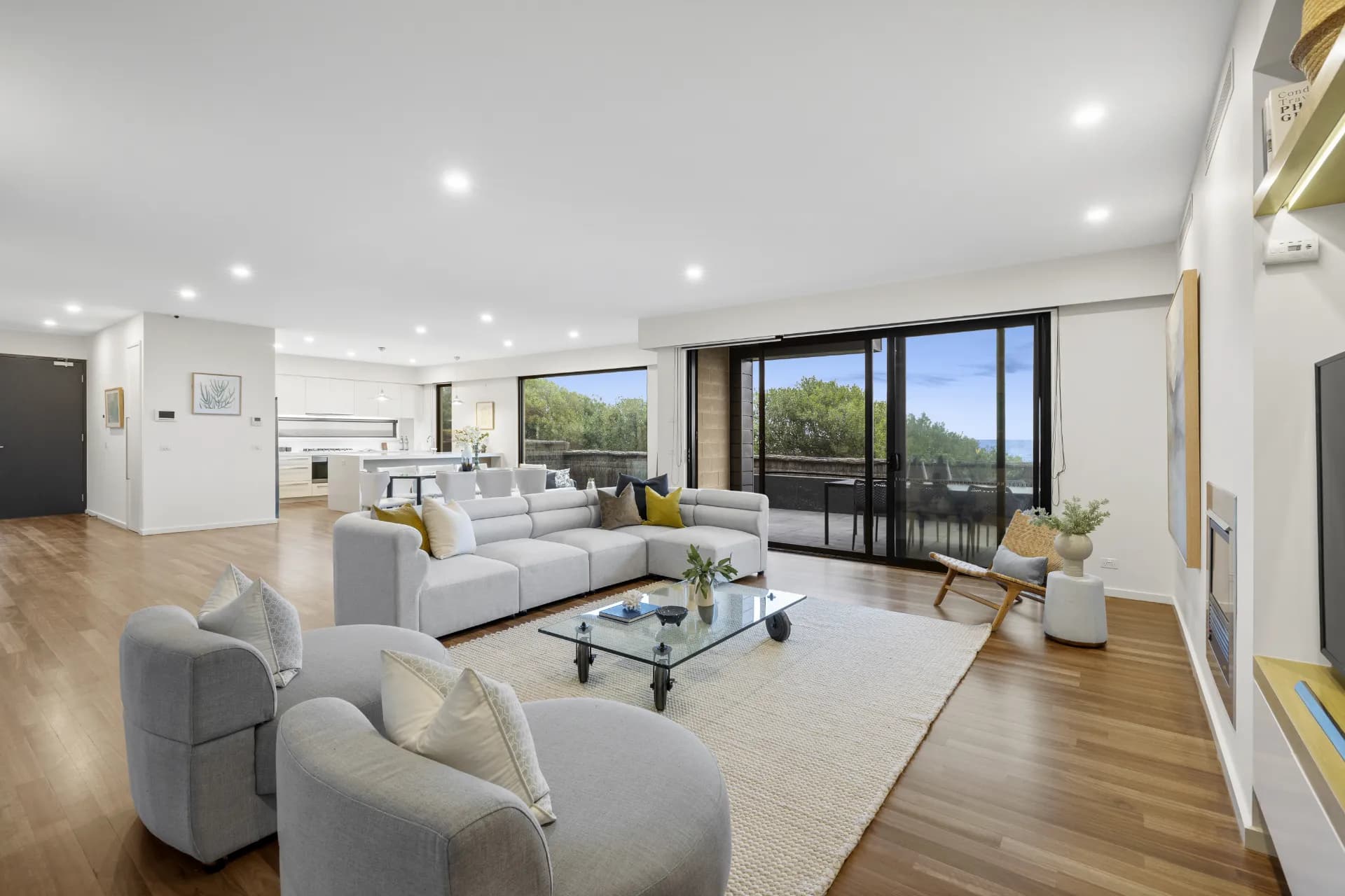 1/7 Kara Grove, Aspendale., Aspendale - Thumbnail 3