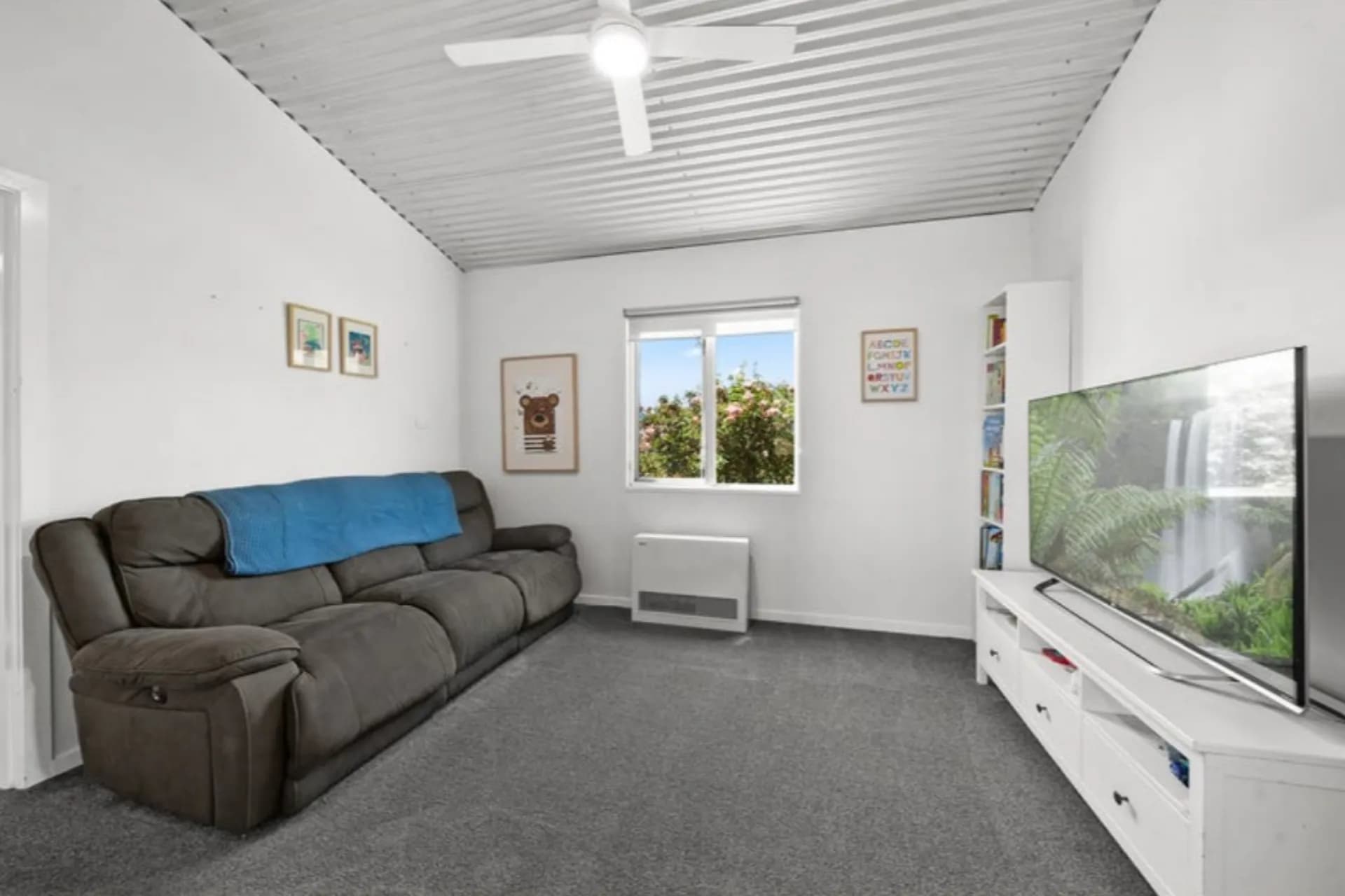 1039 Euradux Road, Larbert - Thumbnail 7