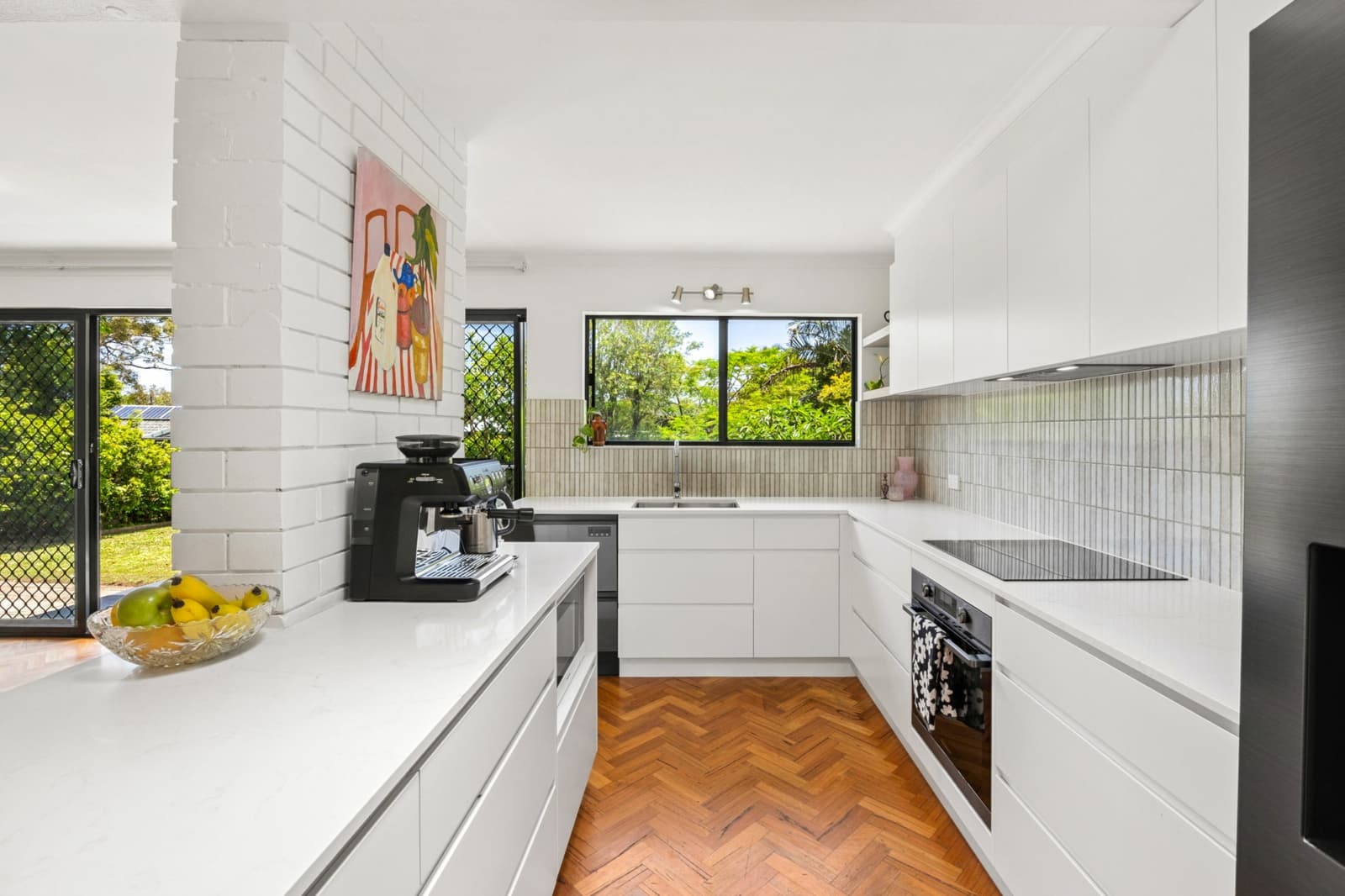 5 Seaview Court,Maroochydore, Maroochydore - Thumbnail 2
