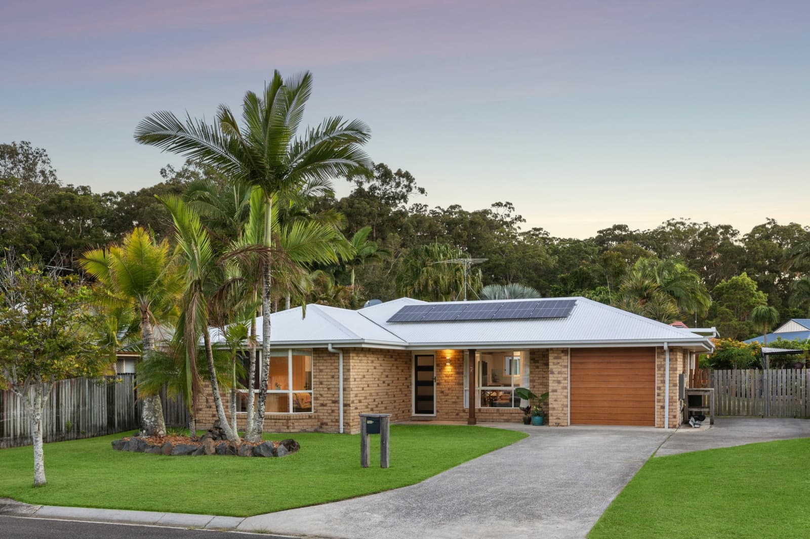 7 Pinanga Place,Little Mountain, Little Mountain - Thumbnail 3