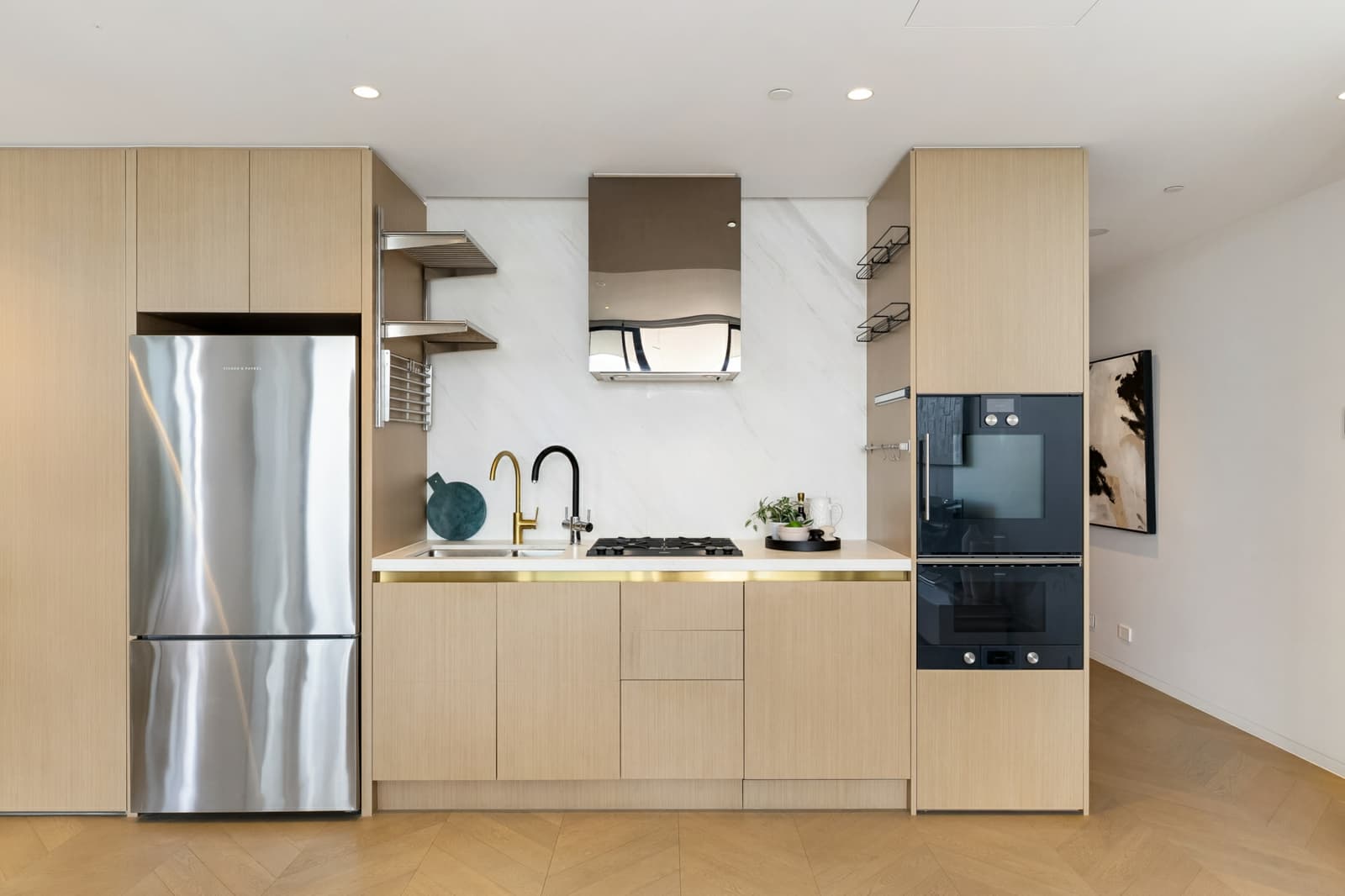 61 Lavender Street, Milsons Point - Thumbnail 4