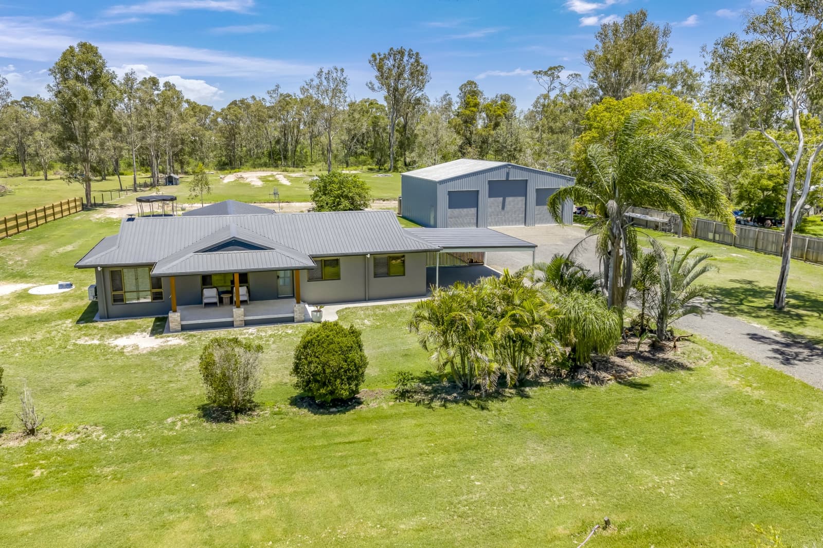 12 Davis Road,Sharon, Sharon - Image 1