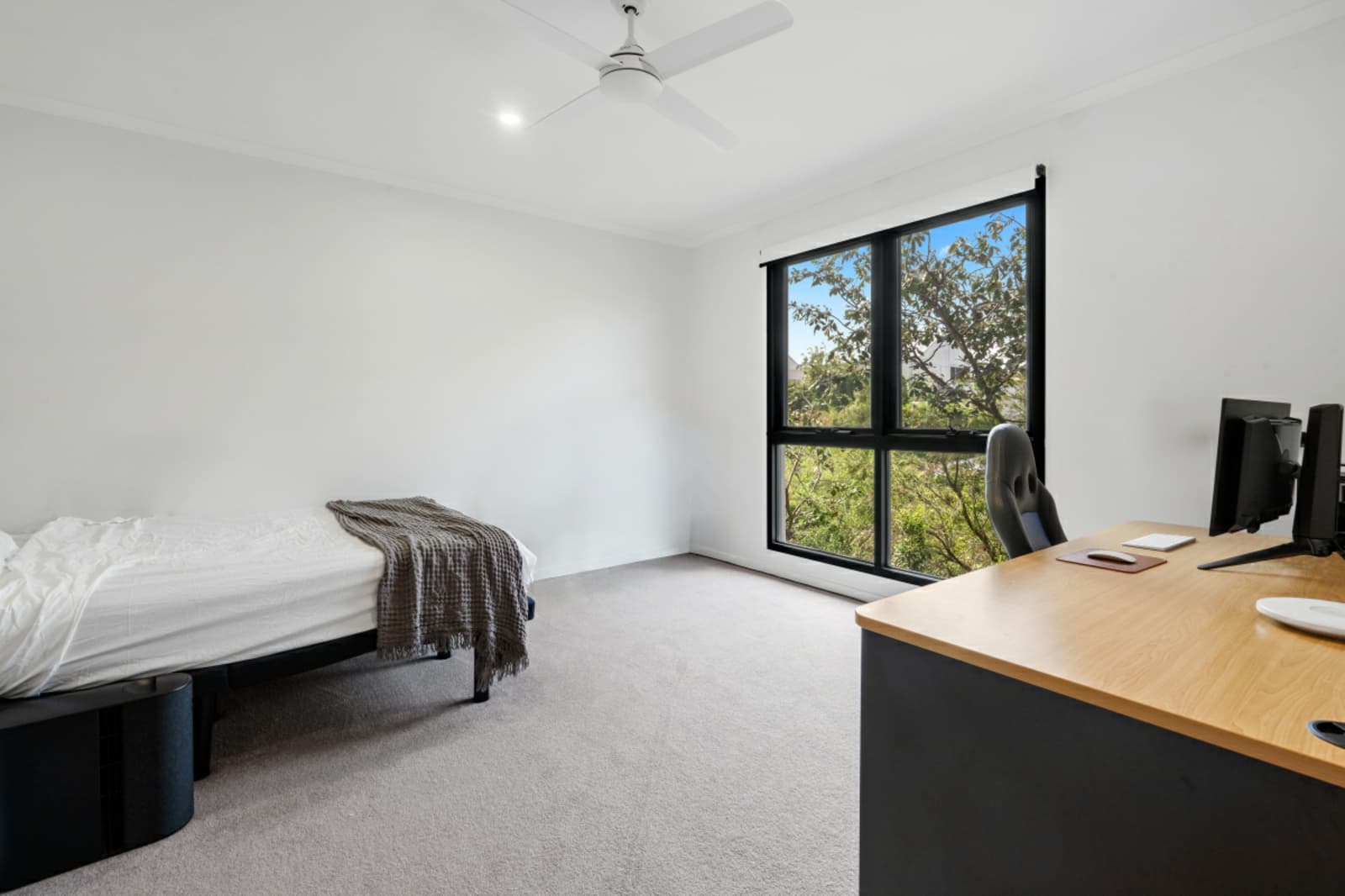 95 Johnston Street,Southport, Southport - Thumbnail 8