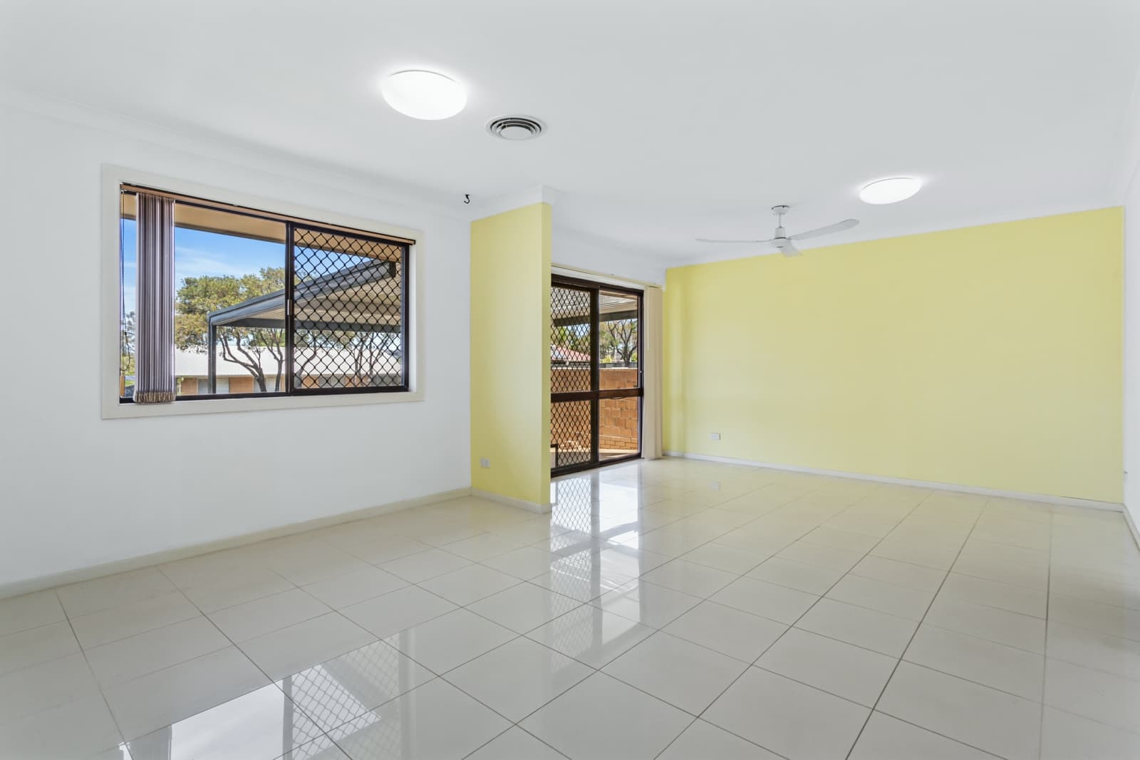70 Collins Crescent,Benowa, Benowa - Thumbnail 5