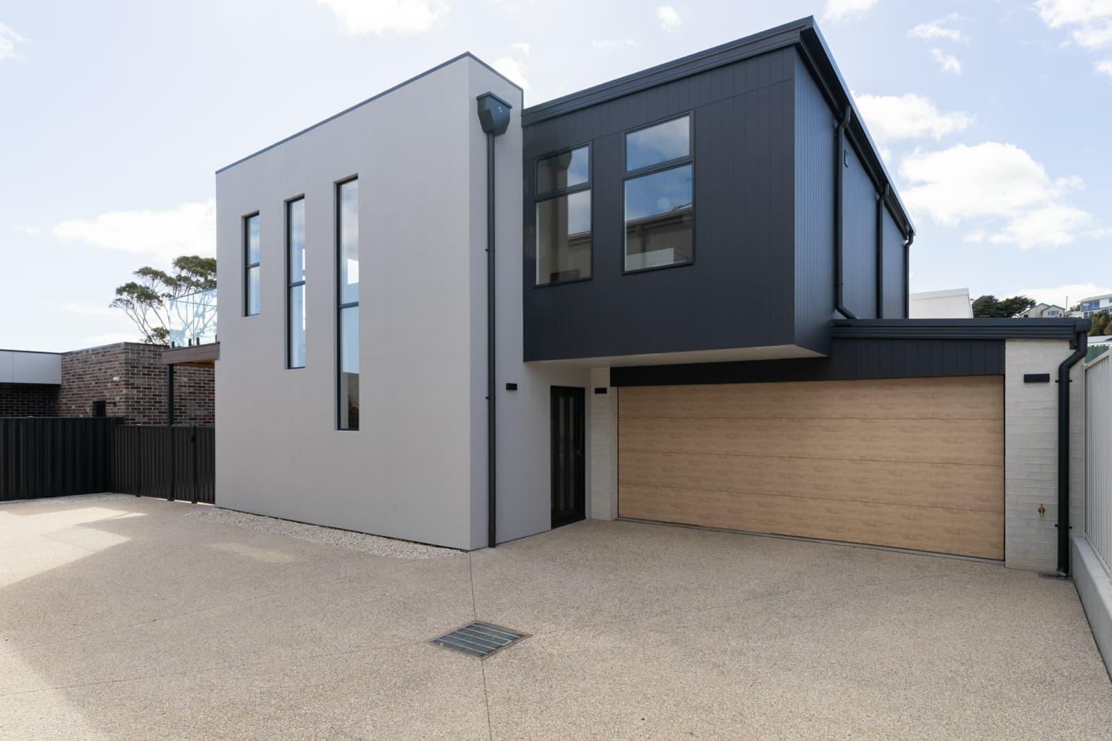 2/136 Nixon Street,Devonport, Devonport - Thumbnail 2