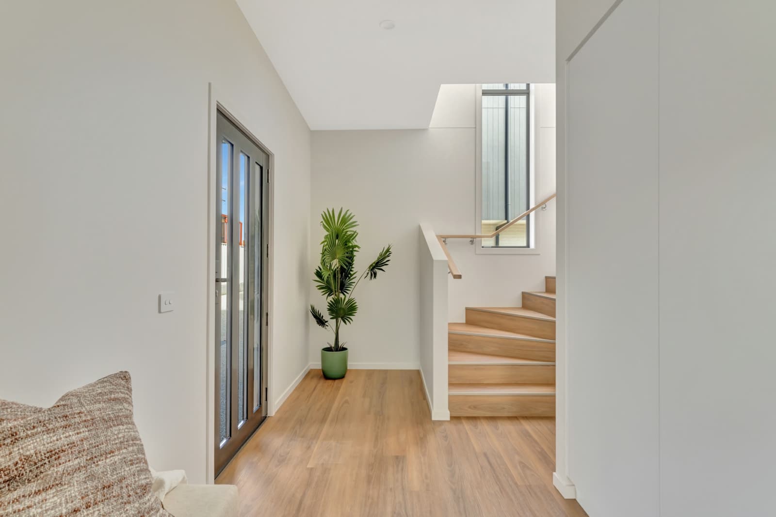 2/136 Nixon Street,Devonport, Devonport - Thumbnail 3
