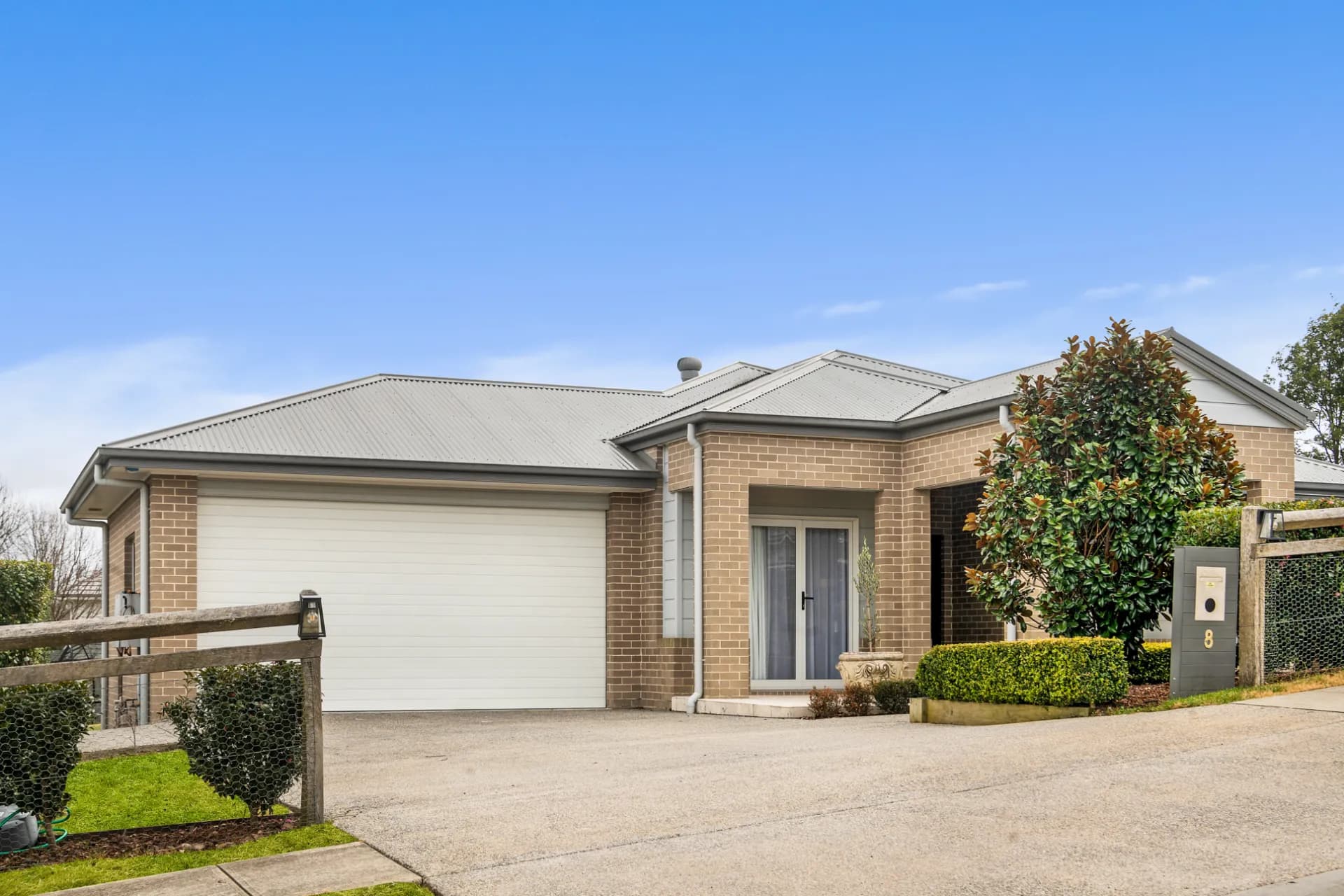 8 Caroline Avenue, Bowral - Image 1