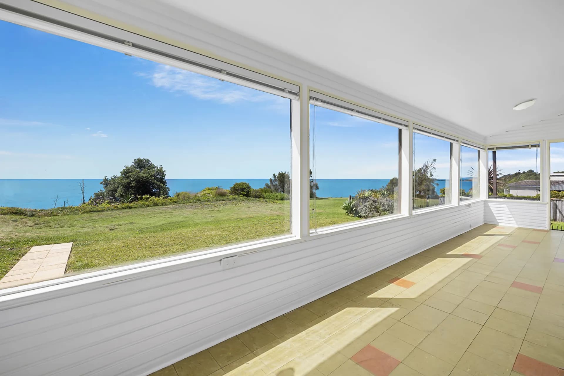 59 Narrabeen Park Parade, Warriewood, NSW, Warriewood - Thumbnail 2