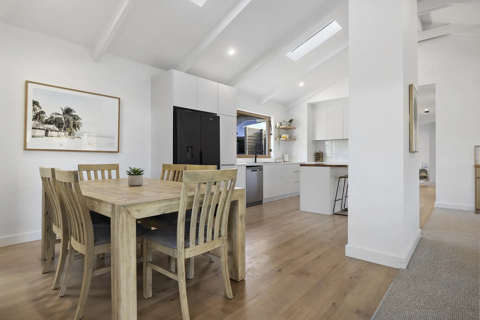 32 Woodvale Grove, Rosebud - Thumbnail 3