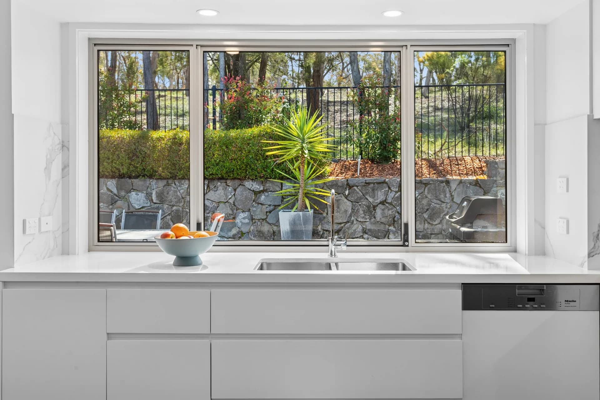 5 Weatherburn Place, Bruce, ACT, Bruce - Thumbnail 5