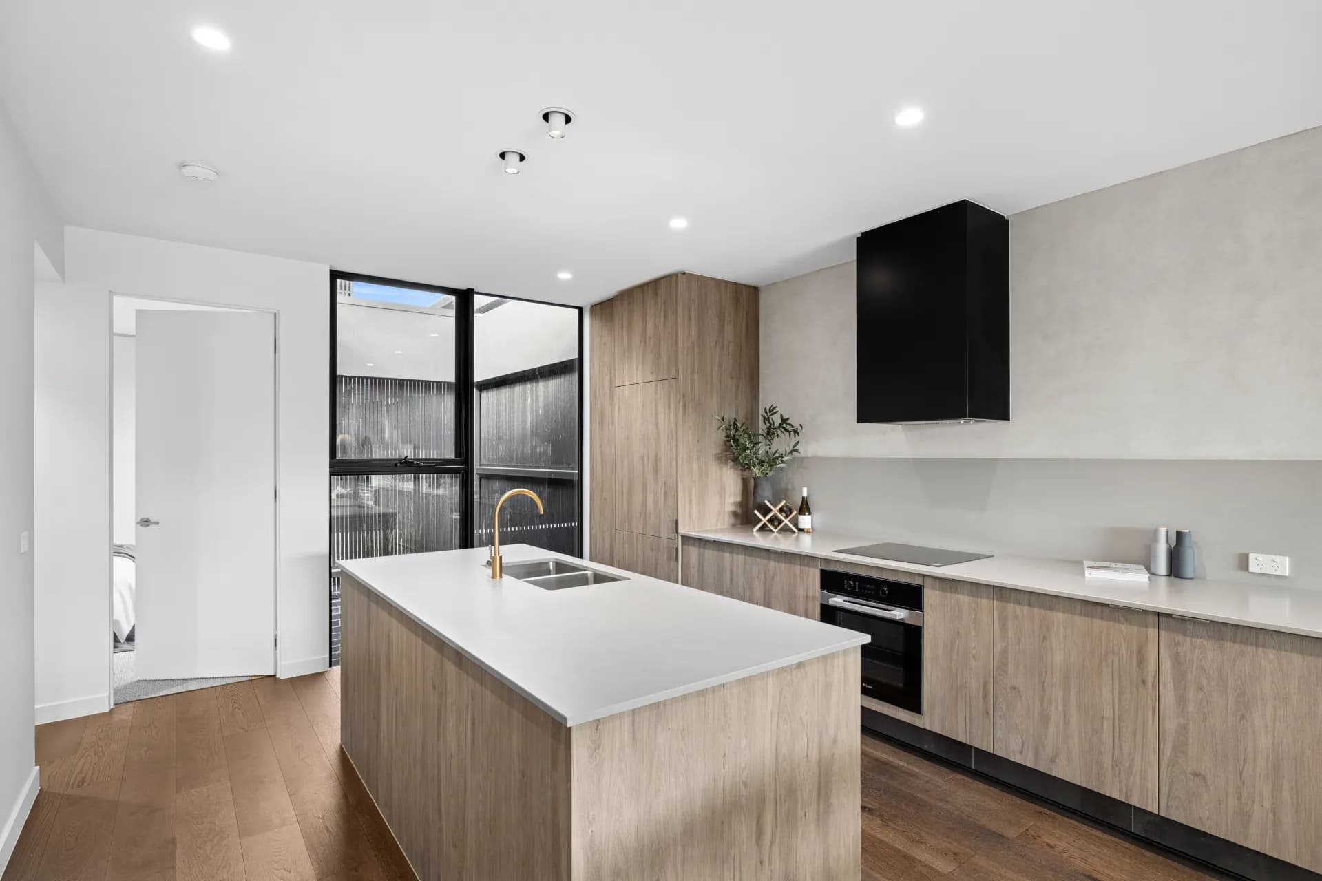 2/25 King Street, Daylesford, VIC, Daylesford - Thumbnail 3