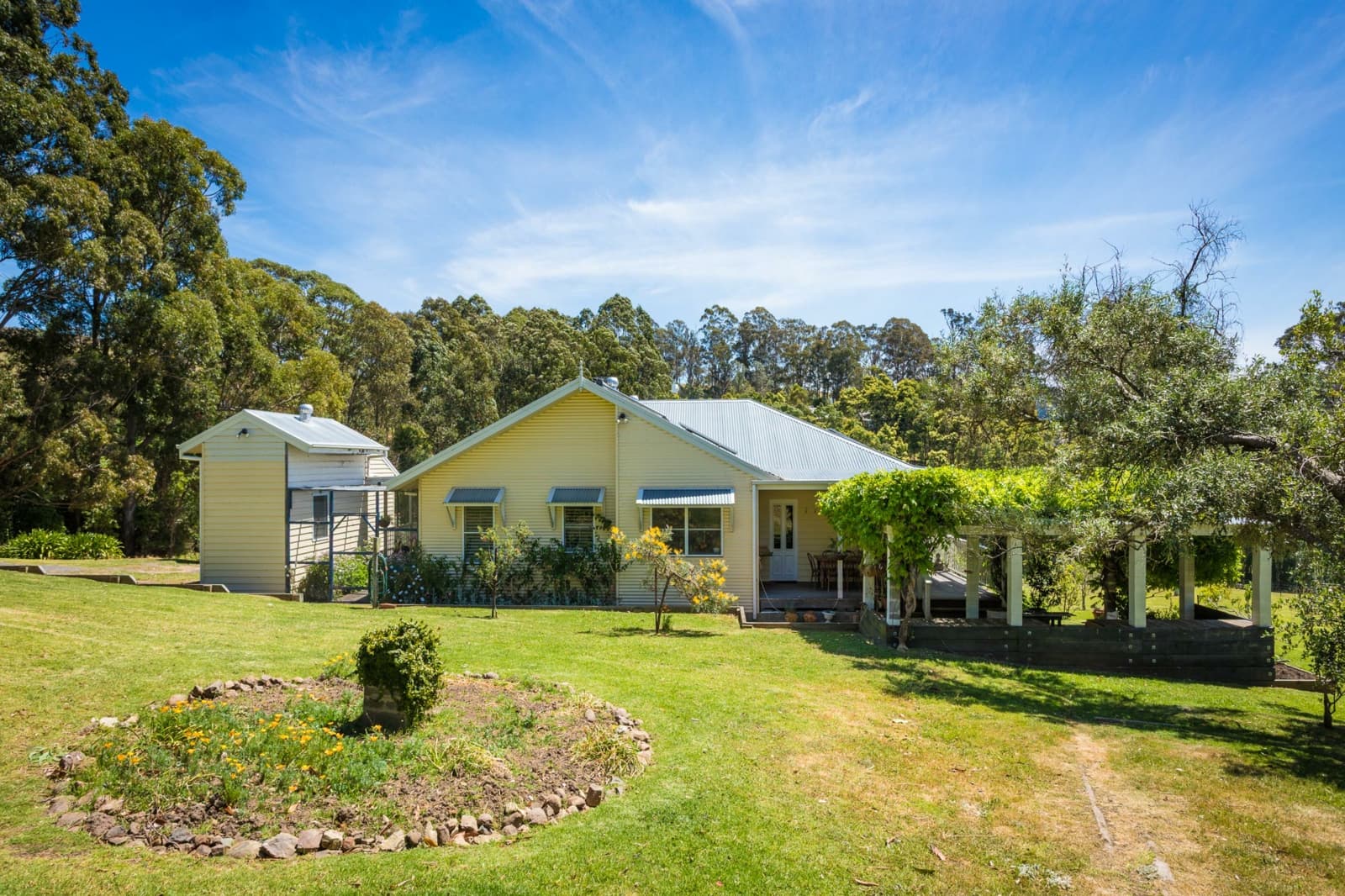 499 Oaklands Road,Bald Hills, Bald Hills - Image 1