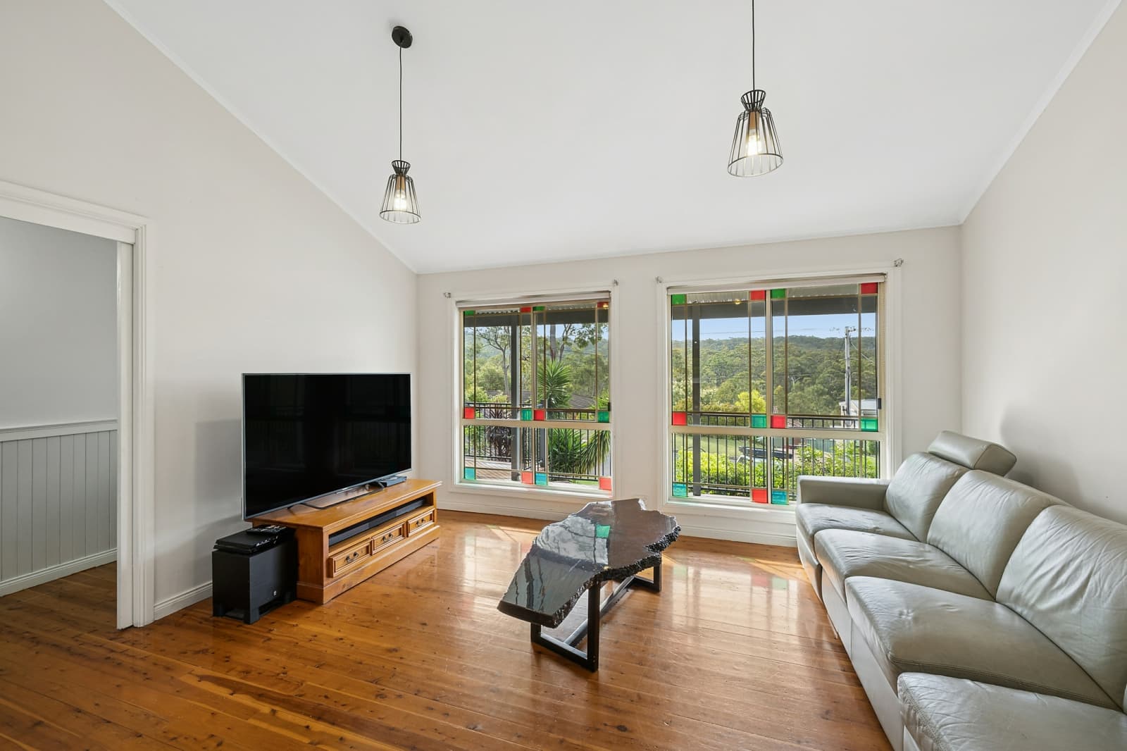 29 Cooroy Crescent,Yellow Rock, Yellow Rock - Thumbnail 5