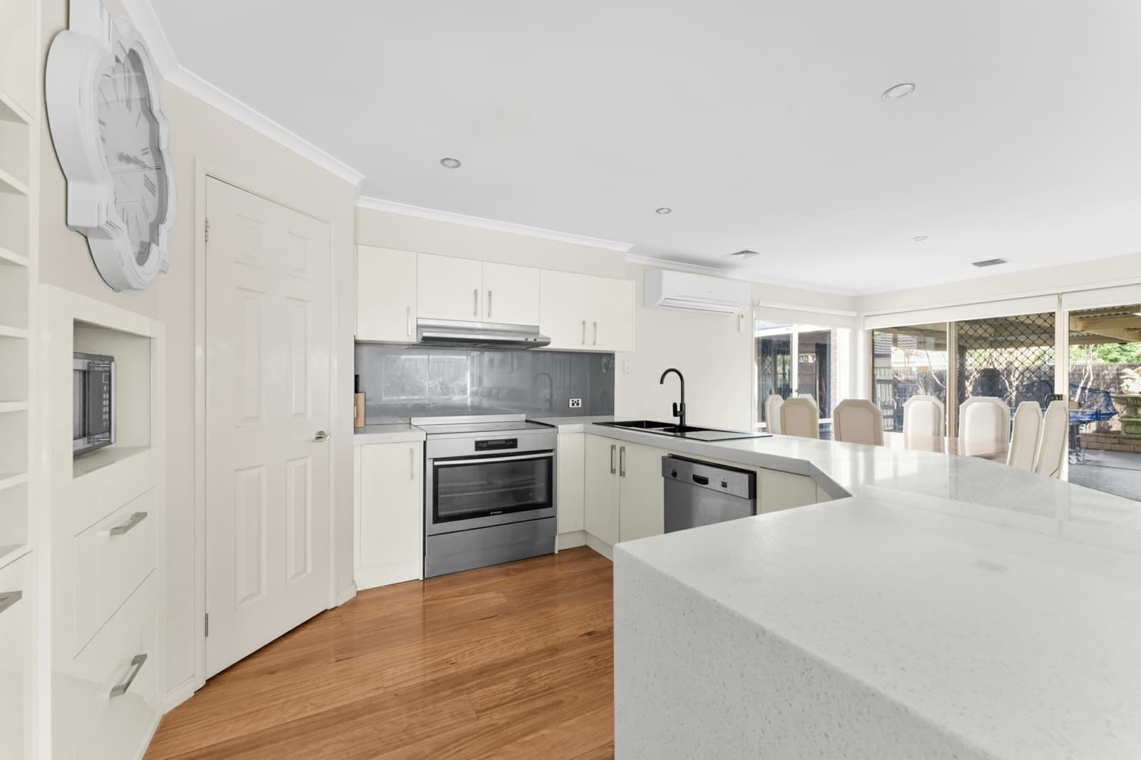 9 Ardenne Court,Narre Warren South, Narre Warren South - Thumbnail 8