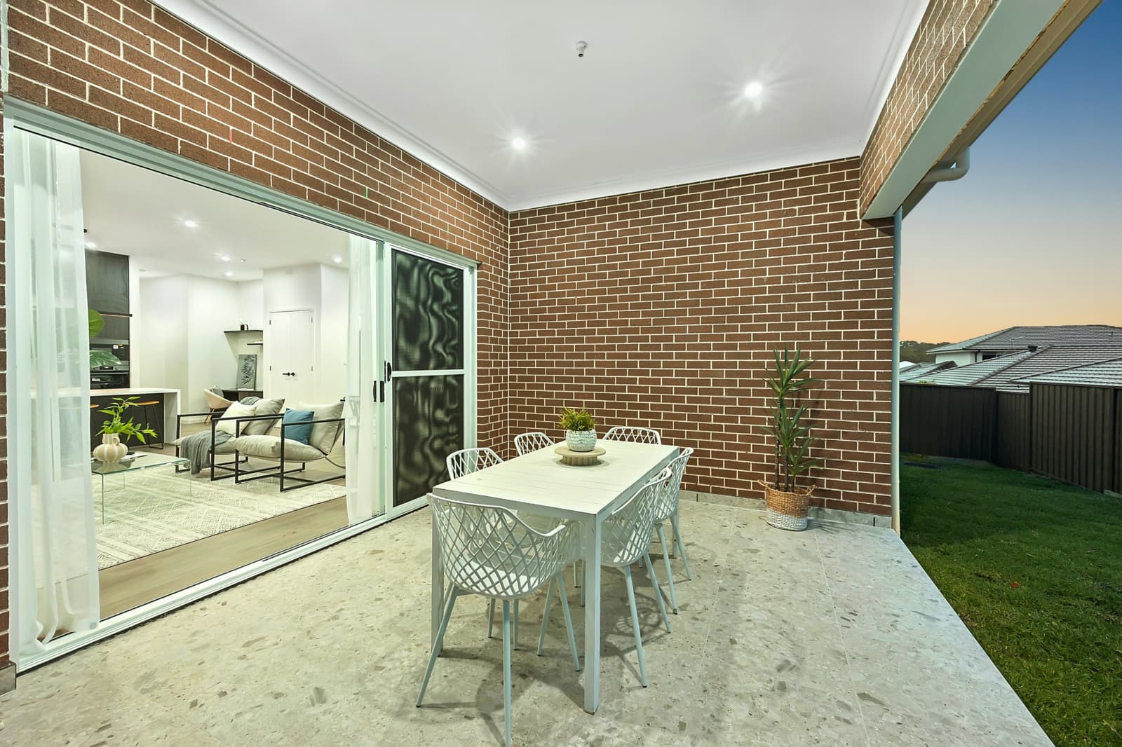 42 Childers Circuit,Wadalba, Wadalba - Thumbnail 5
