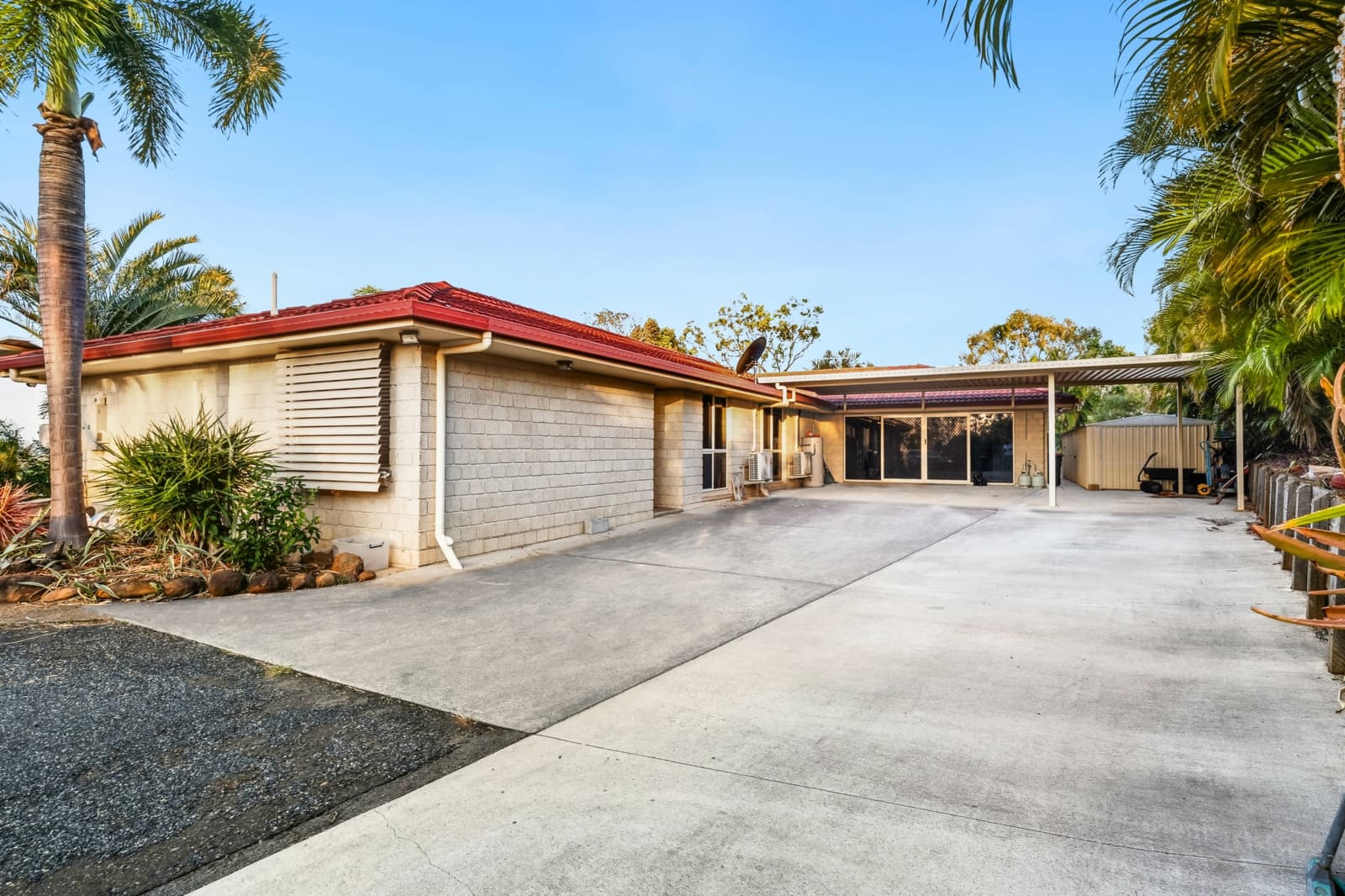 30 Mark Acton Close,Rockyview, Rockyview - Thumbnail 3